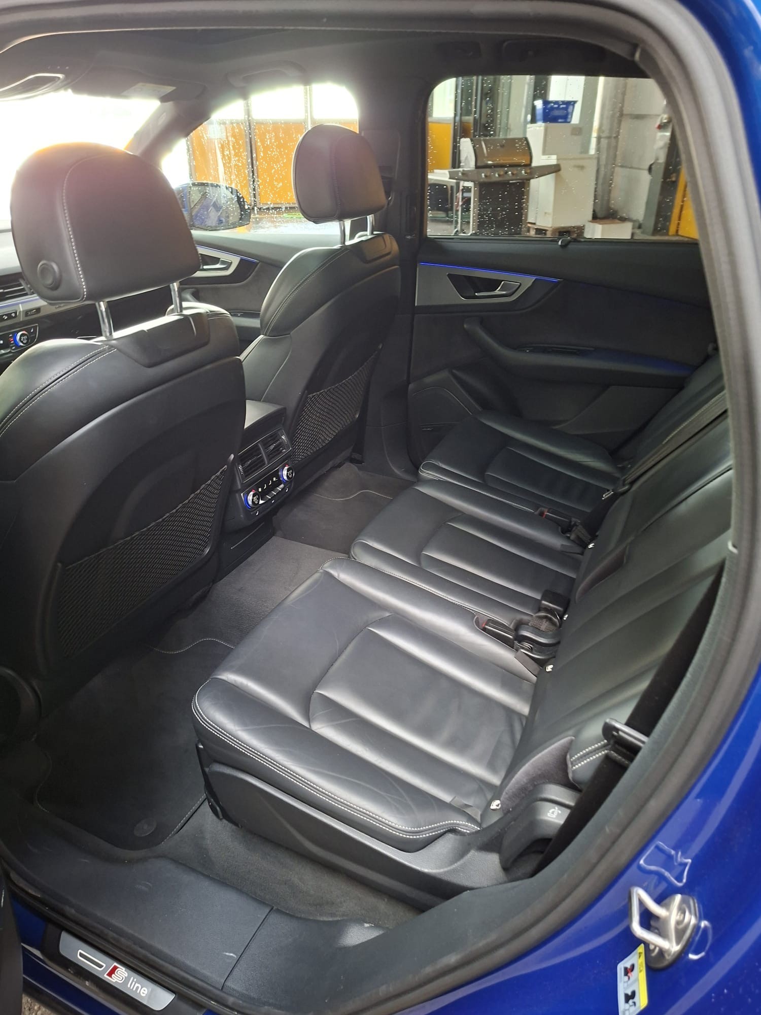 AUDI 3.0 V6 TDI 272 quattro T-Tronic-image-5