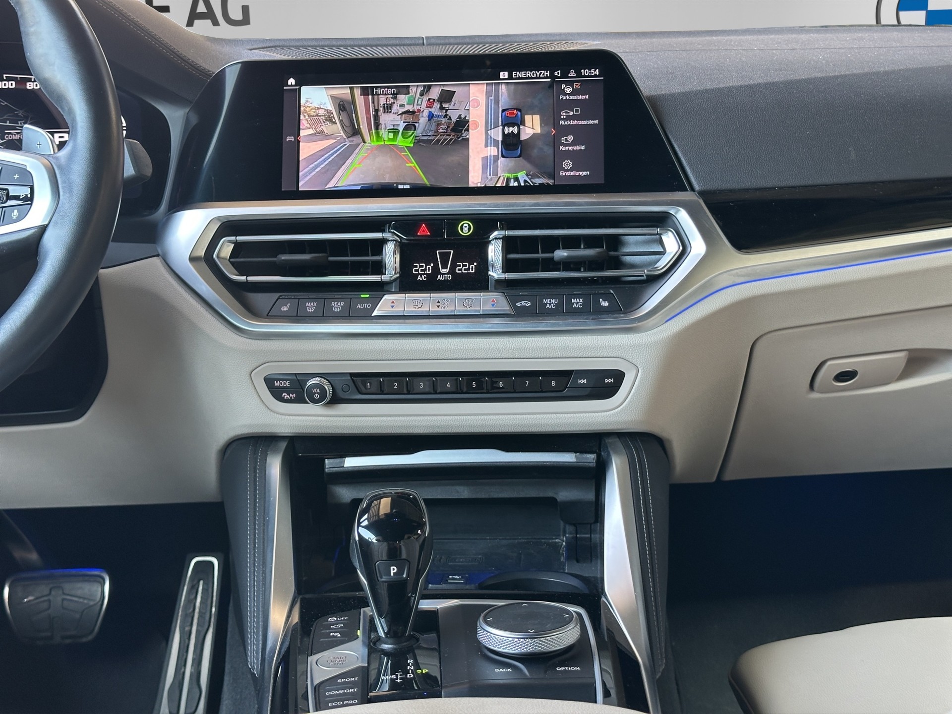 BMW M440i M Sport xDrive Cabrio-image-13