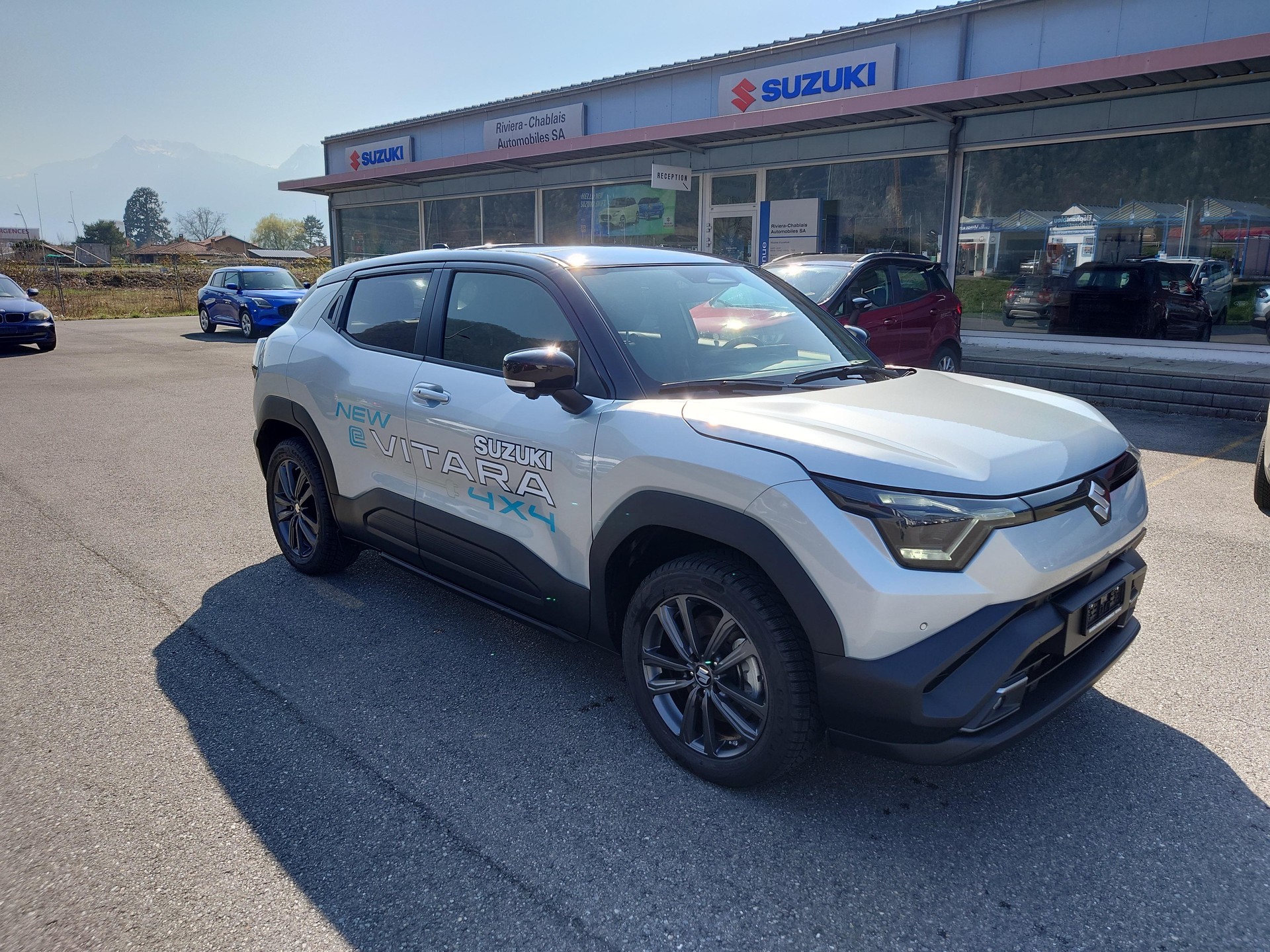 SUZUKI e Vitara Compact Top 4x4-image-0