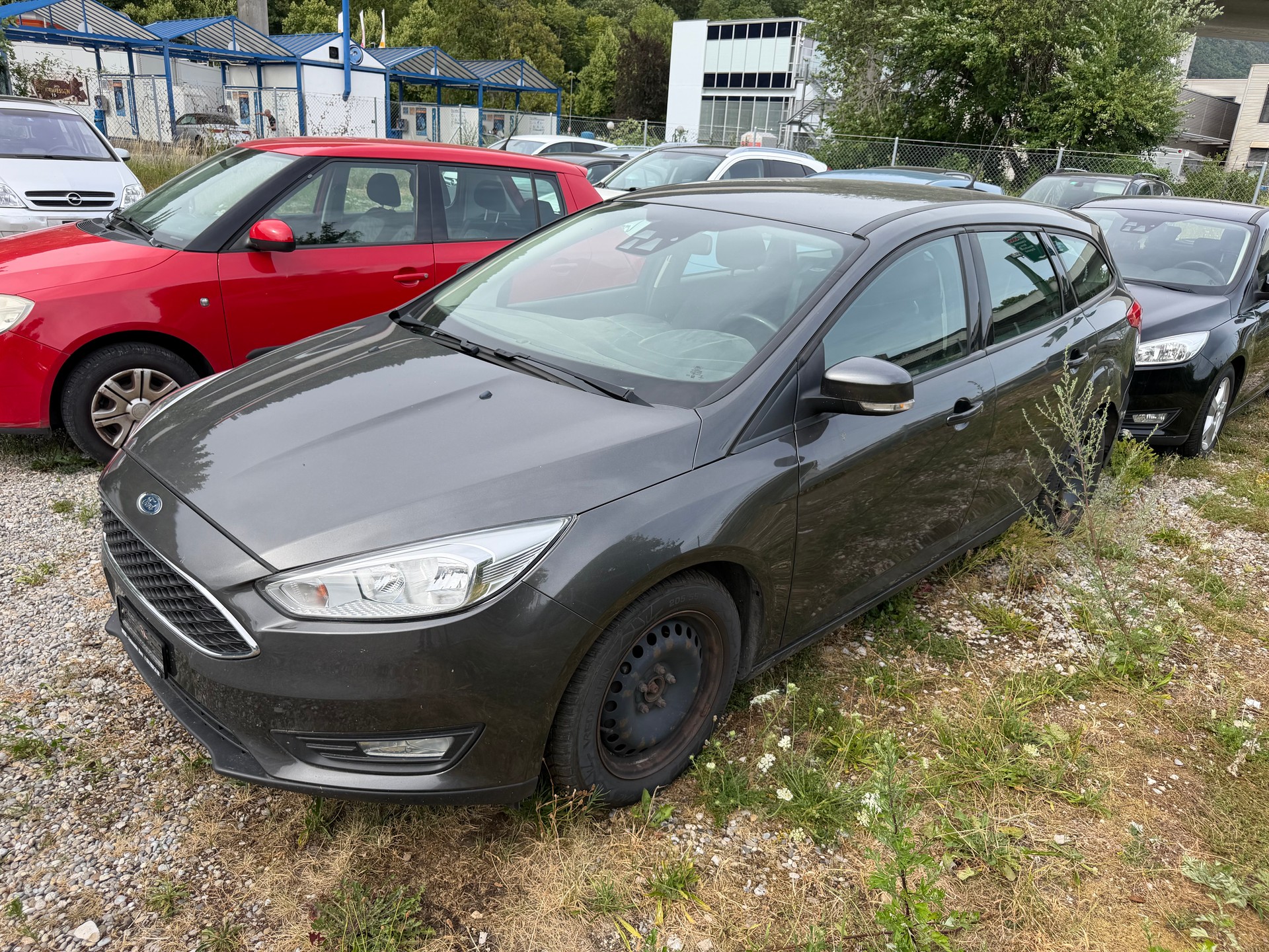 FORD Focus 1.0 SCTi Trend-image-1