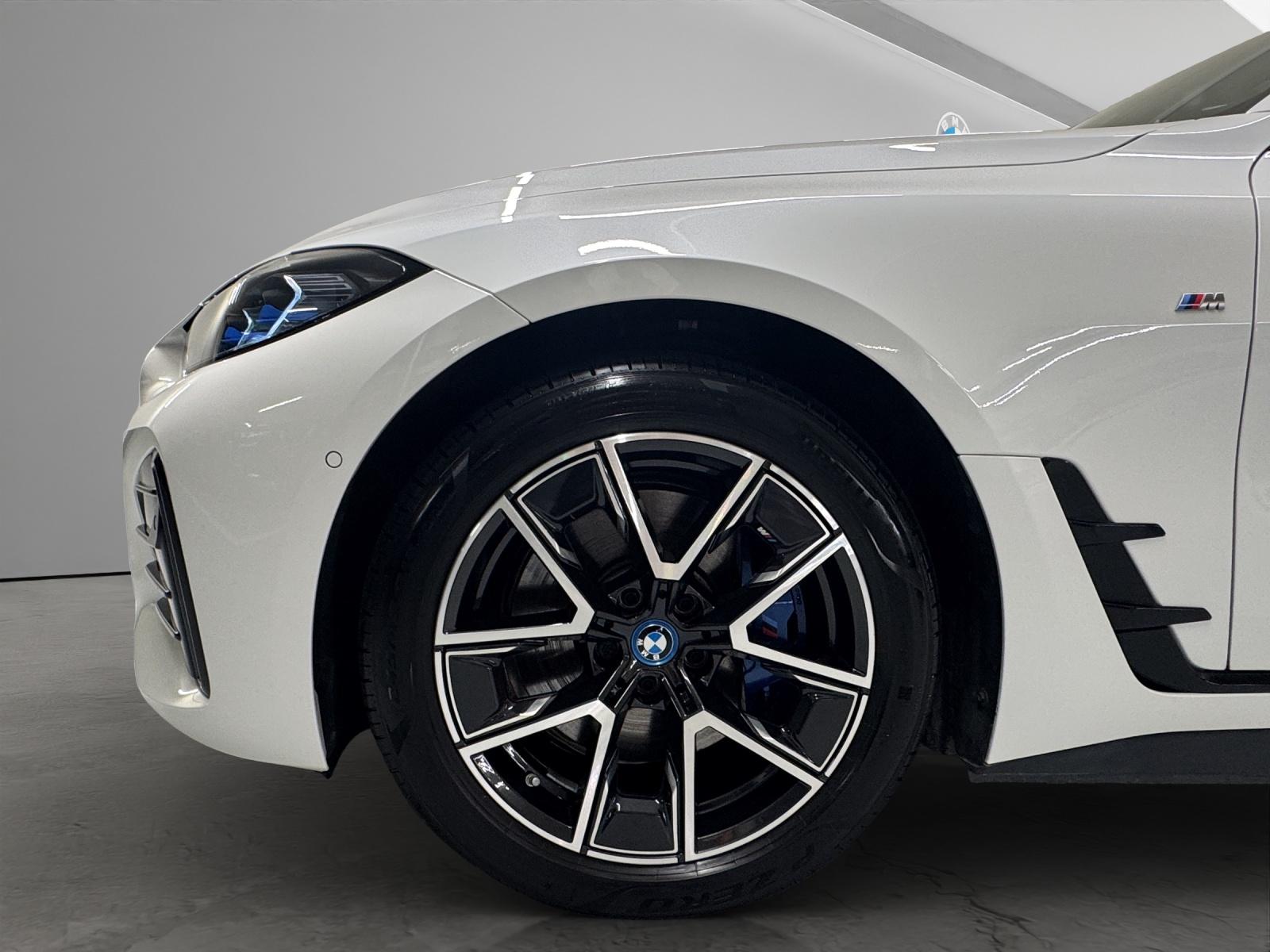 BMW i4 M50-image-8