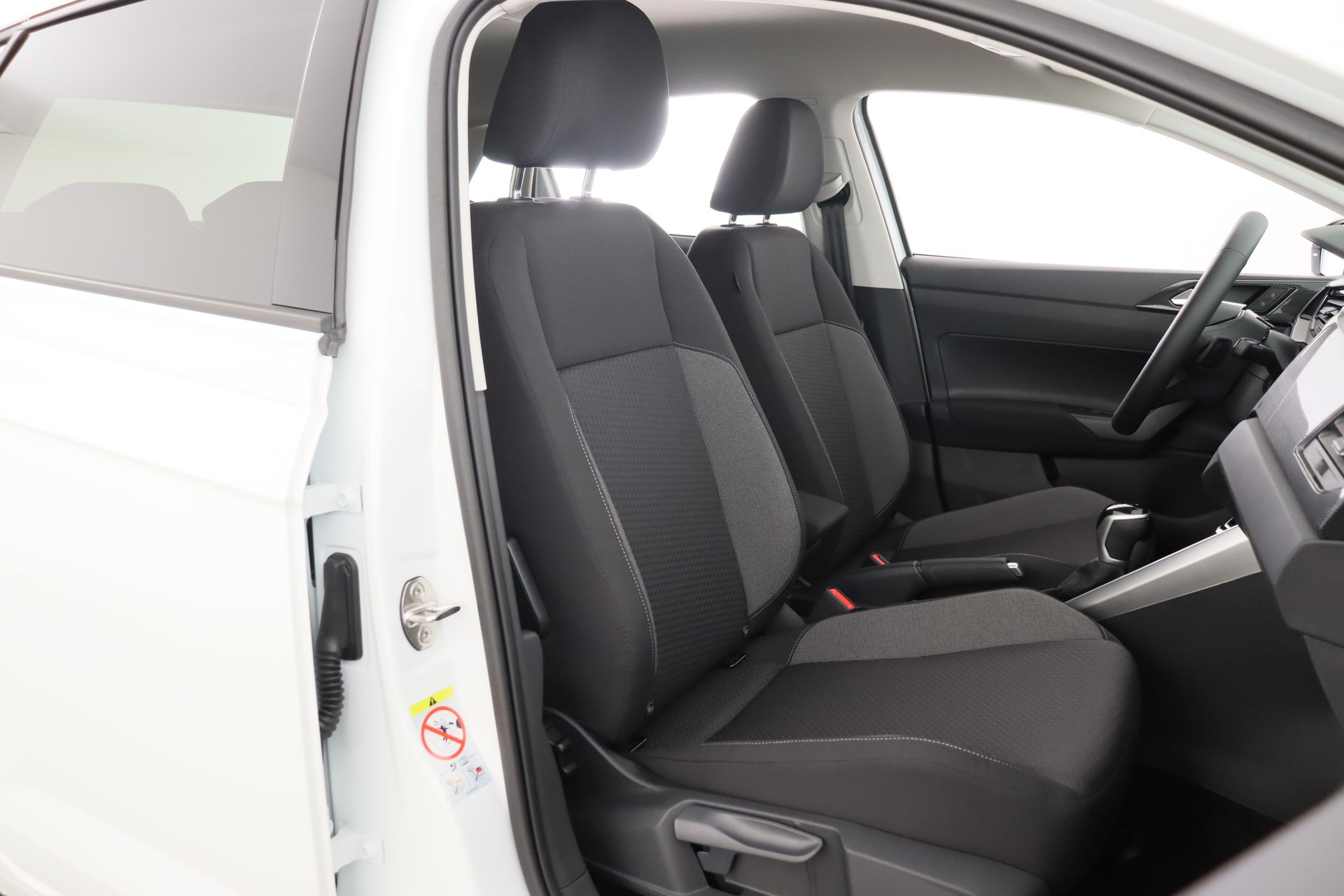 VW Polo 1.0 TSI Life DSG-image-6