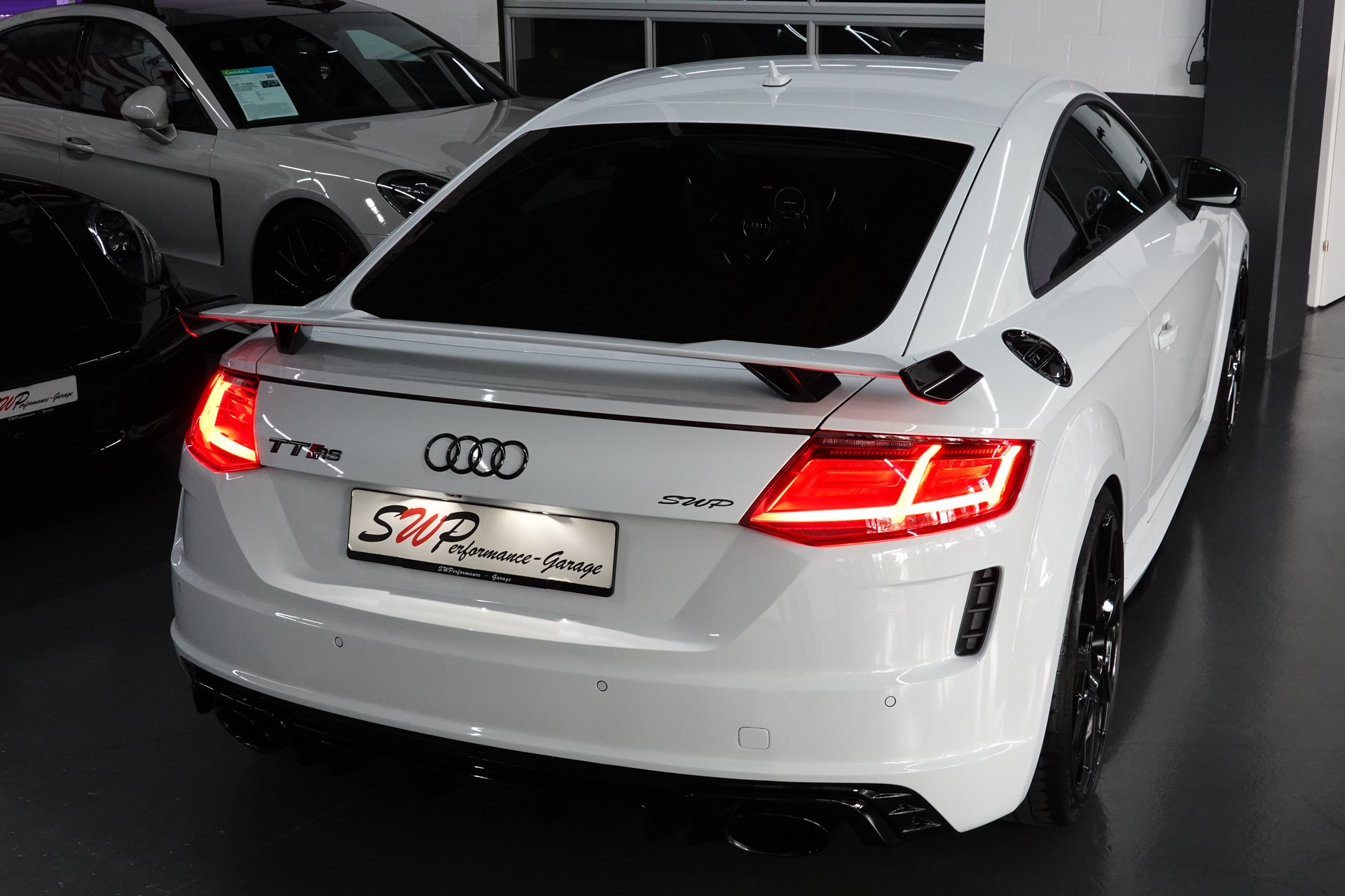 AUDI TT COUPE TTRS QUATTRO S-TRONIC 400PS-image-24