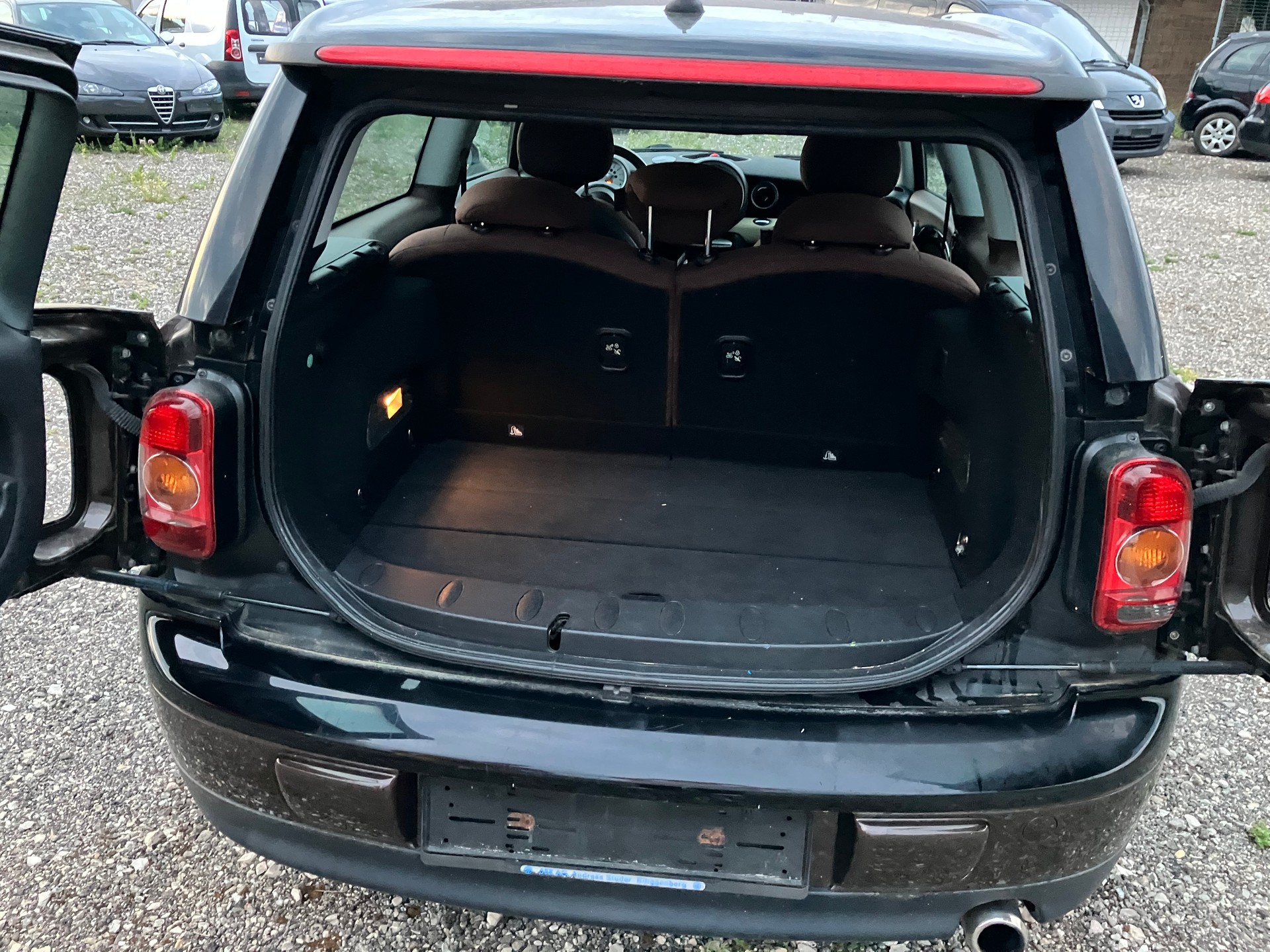 MINI Clubman Cooper-image-5