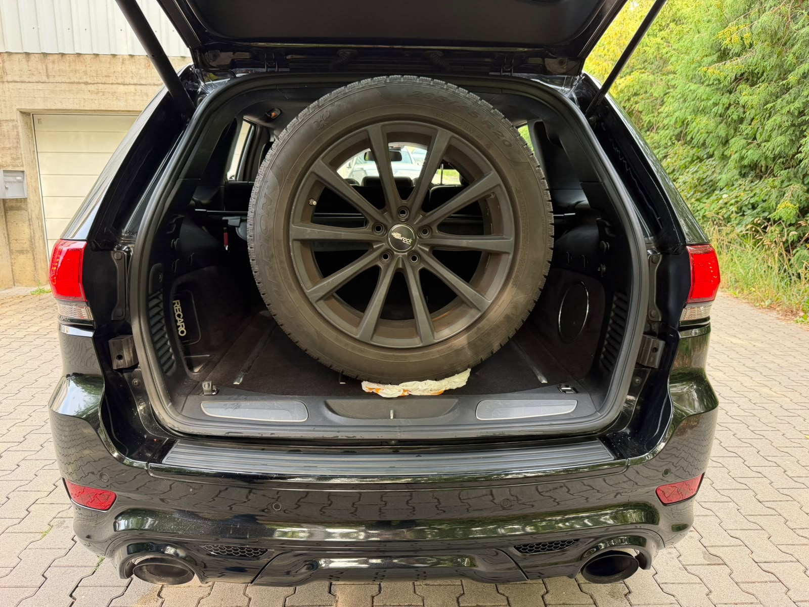 JEEP Grand Cherokee 6.4 V8 HEMI SRT8 Red Vapor Aut.-image-14