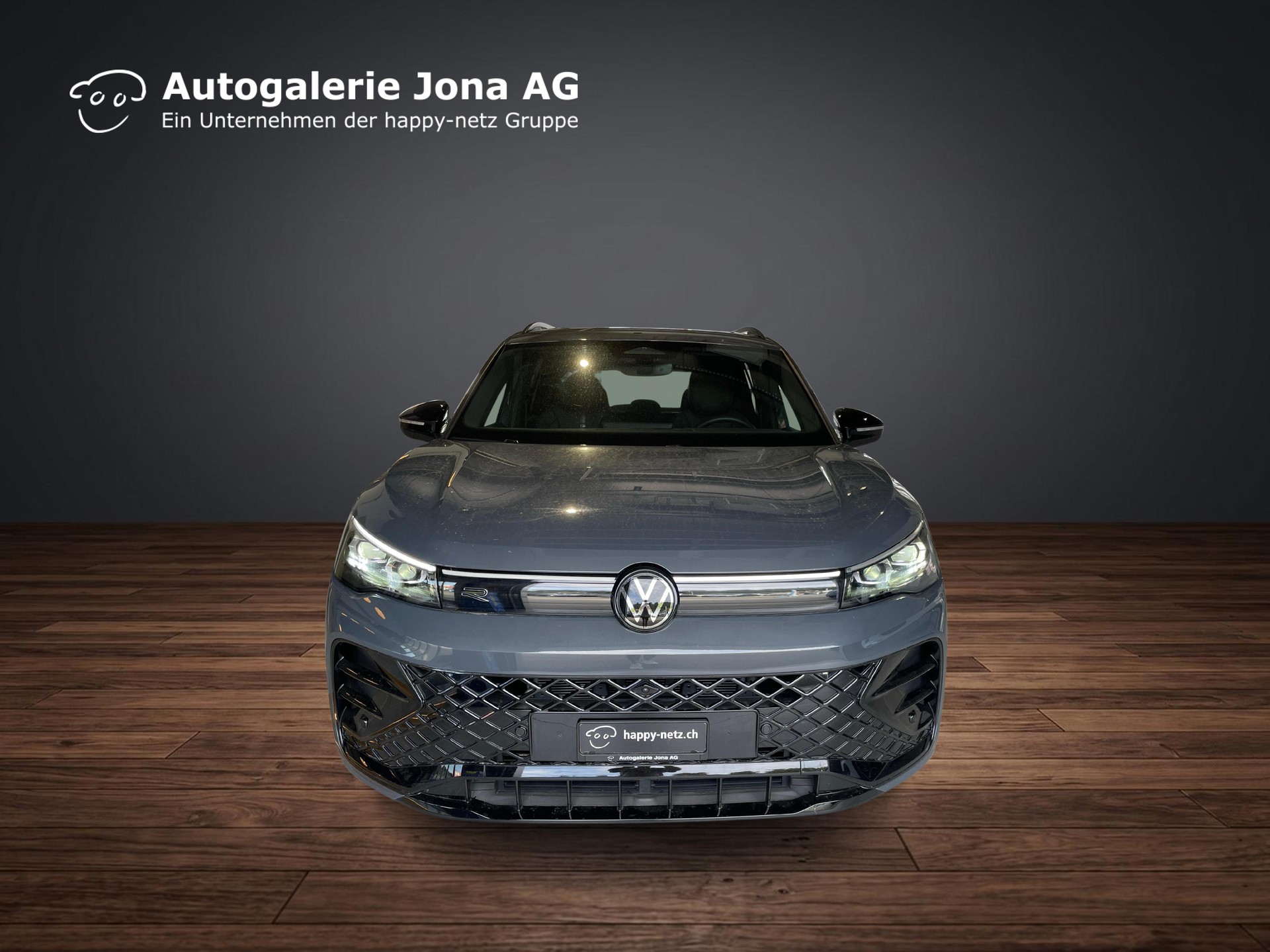 VW Tiguan 2.0 TSI R-Line DSG 4motion-image-4