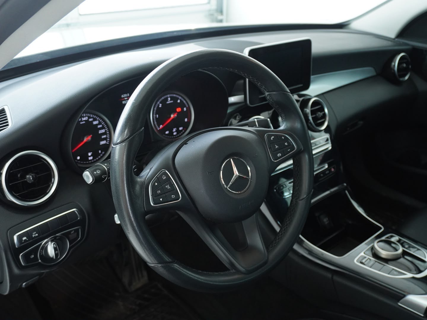 MERCEDES-BENZ C 250 BlueTEC Swiss Star 4Matic 9G-Tronic-image-2