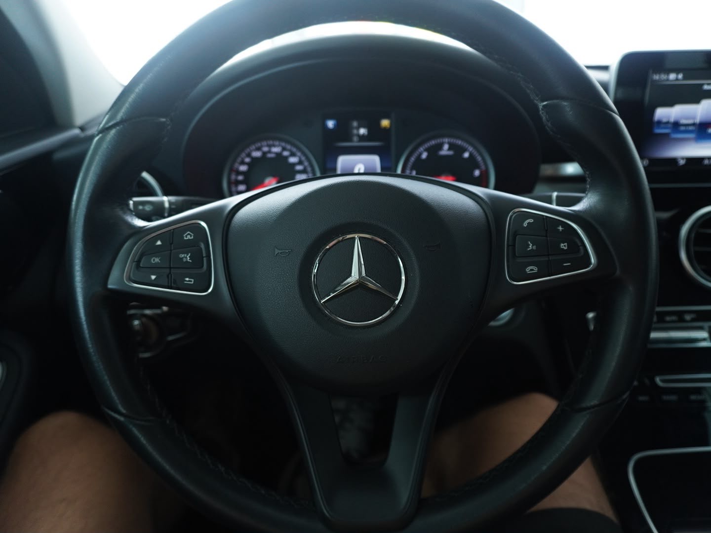 MERCEDES-BENZ C 250 BlueTEC Swiss Star 4Matic 9G-Tronic-image-9