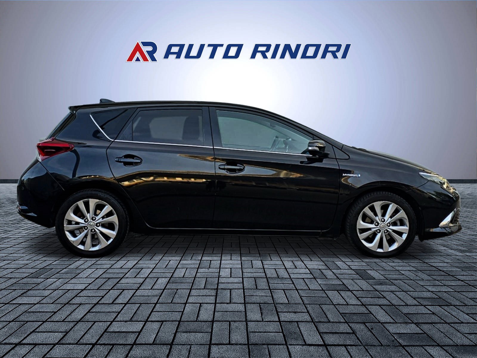 TOYOTA Auris 1.8 16V HSD Linea Sol-showroom-element-3