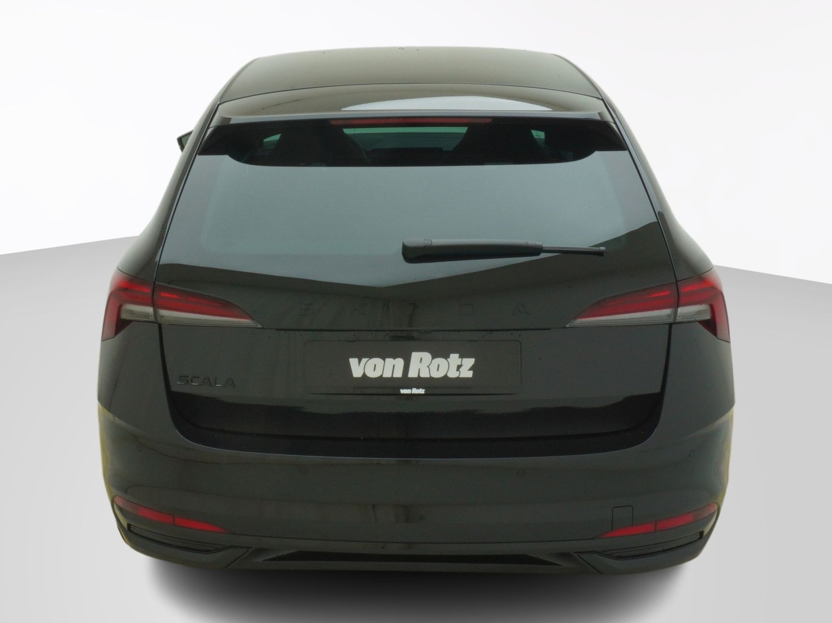SKODA Scala 1.5 TSI Monte Carlo DSG-image-2