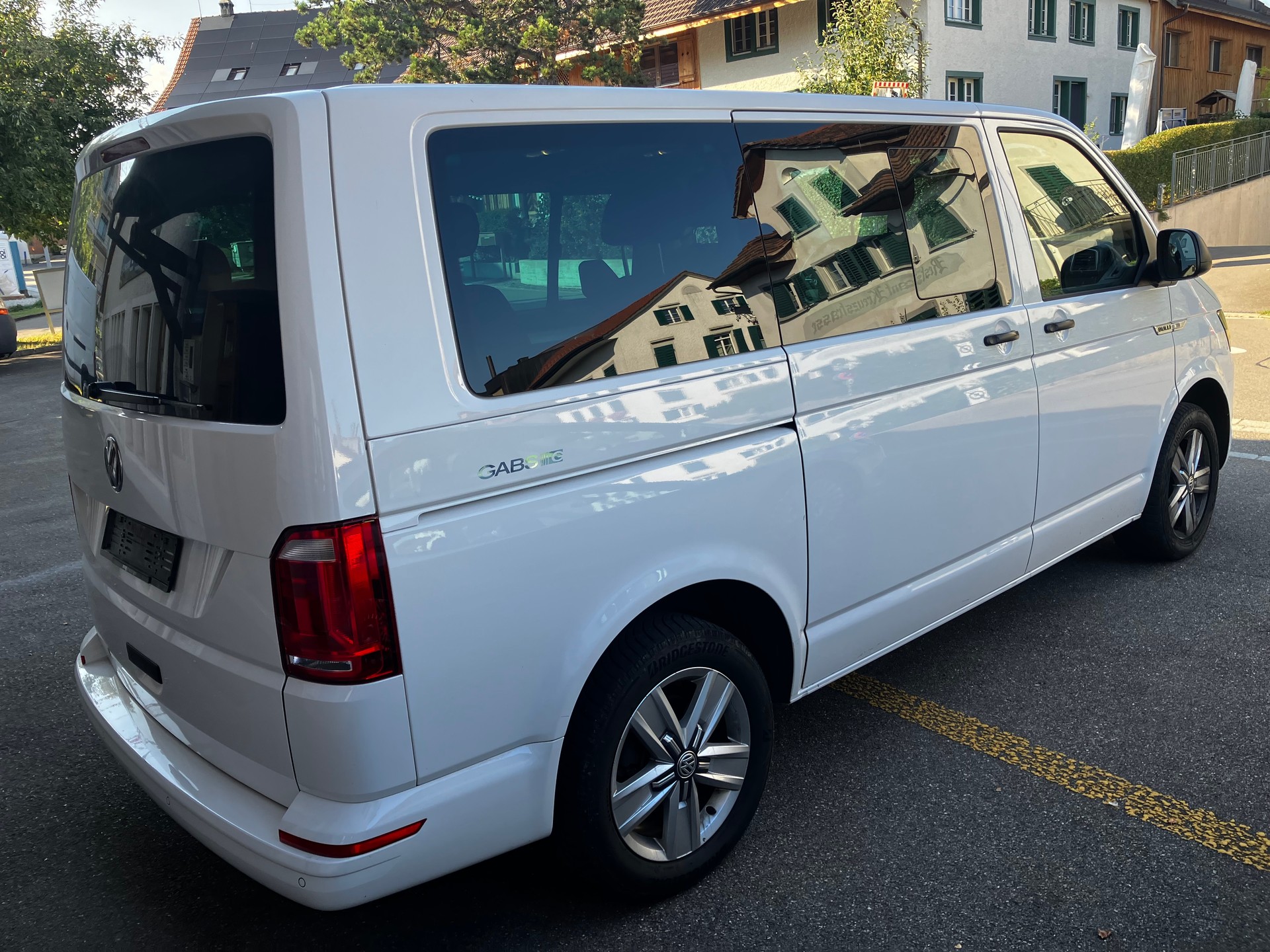 VW T6 Multivan 2.0 TDI Liberty Bulli 4Motion DSG-image-3