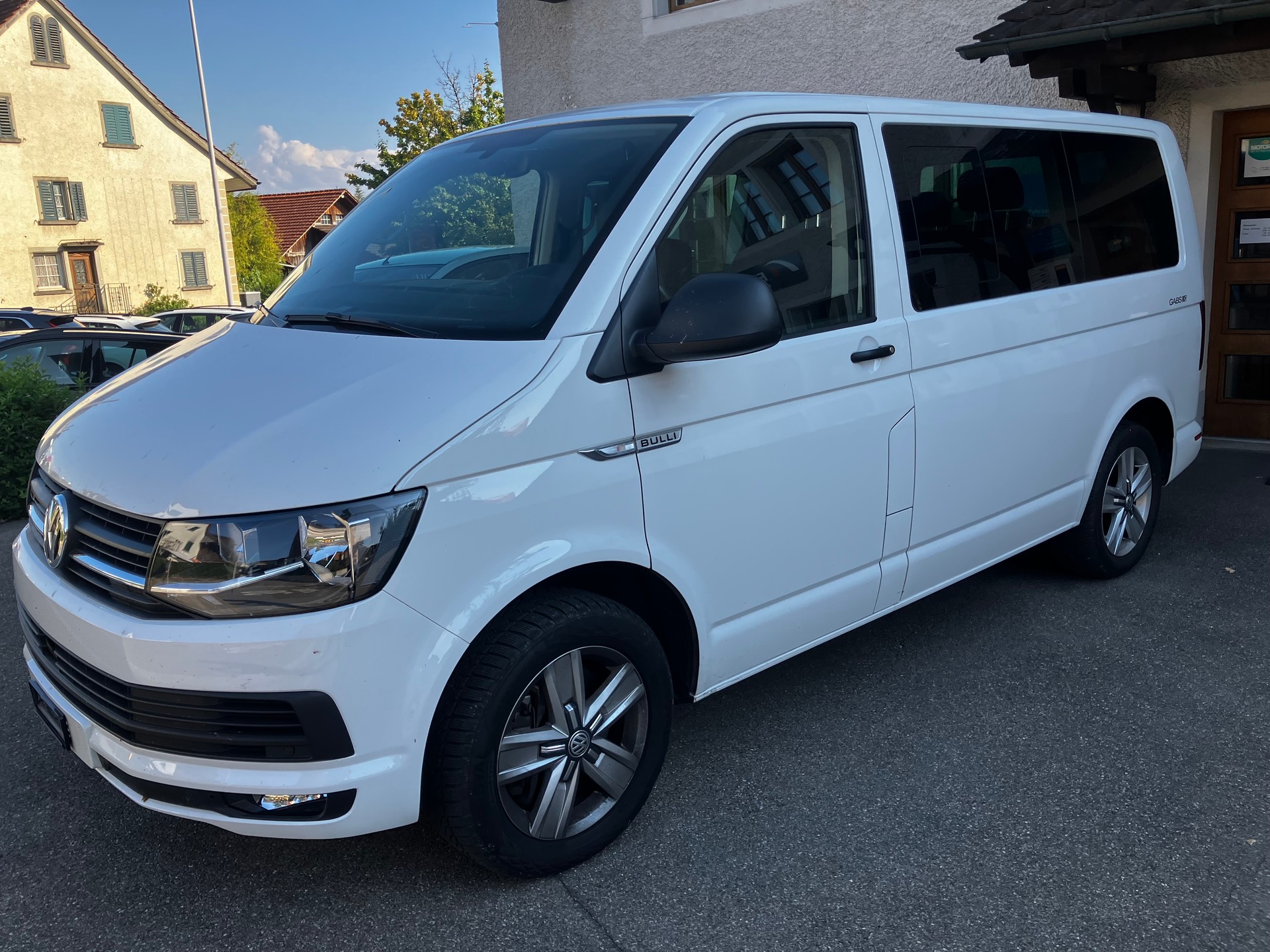 VW T6 Multivan 2.0 TDI Liberty Bulli 4Motion DSG-image-0