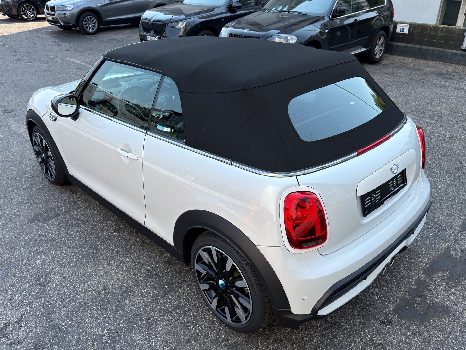 MINI Cooper S Cabriolet DKG-image-22