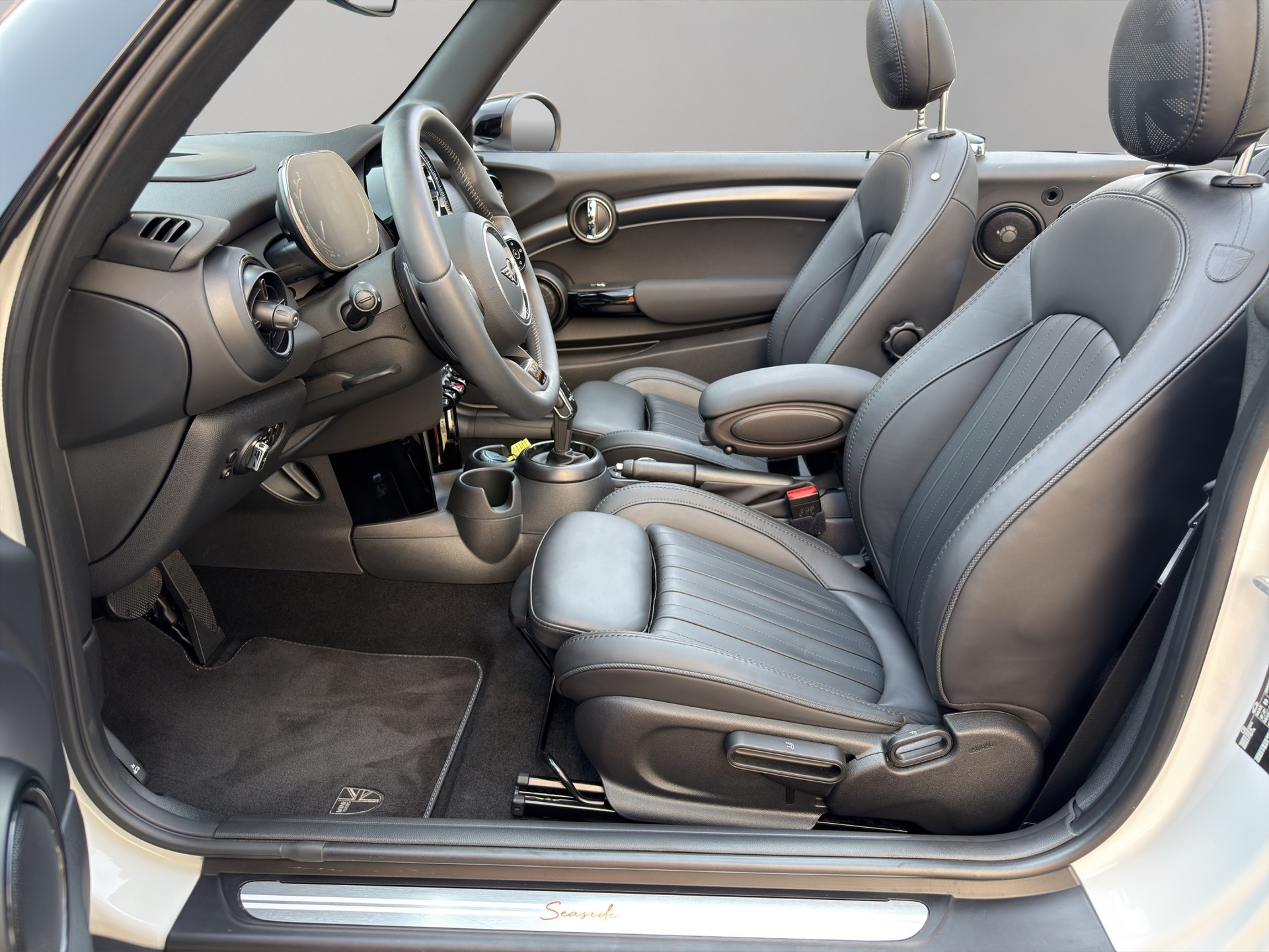 MINI Cooper S Cabriolet DKG-image-10