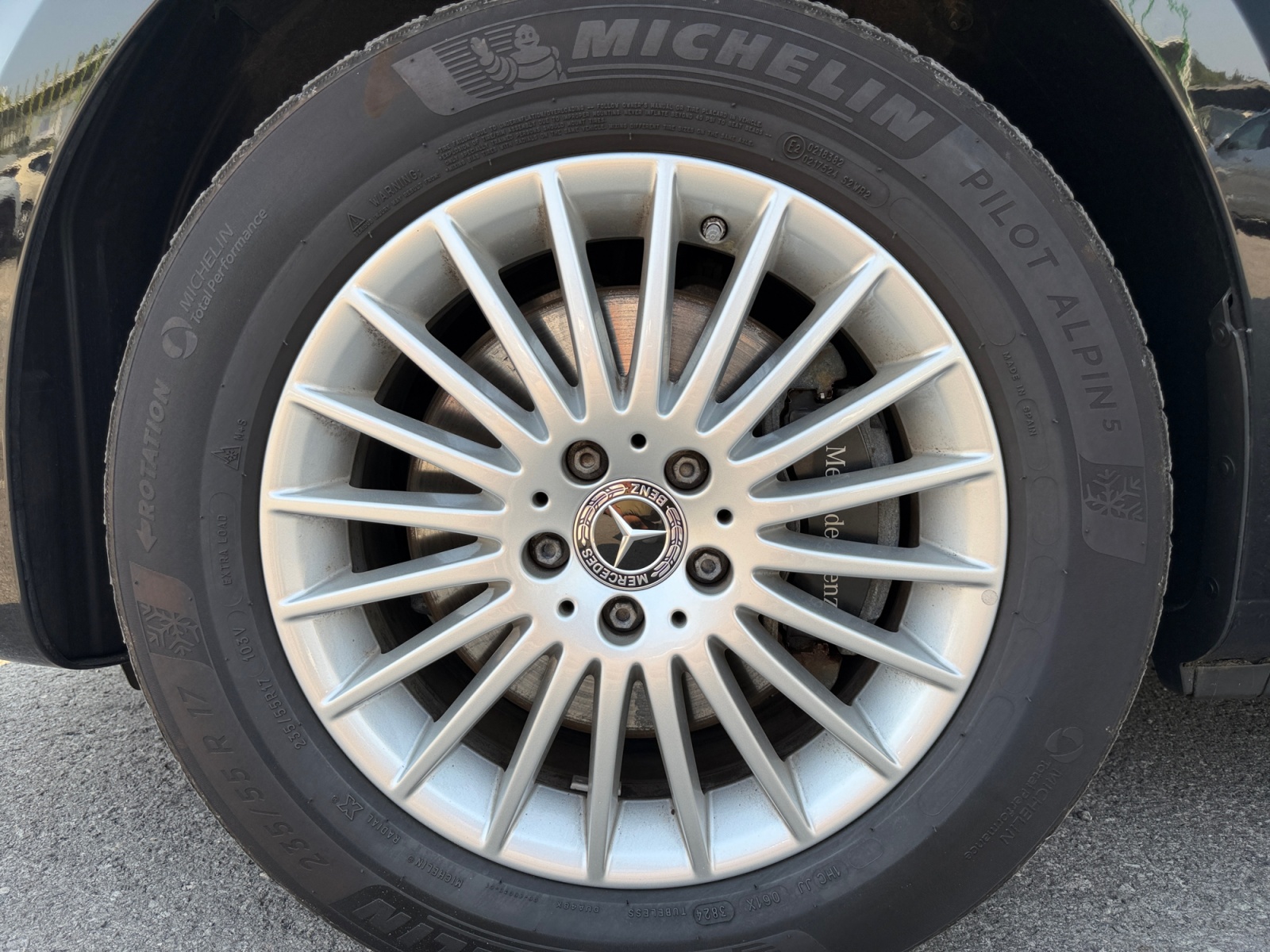 MERCEDES-BENZ V 300 d extralang Avantgarde 4Matic 9G-Tronic-image-8
