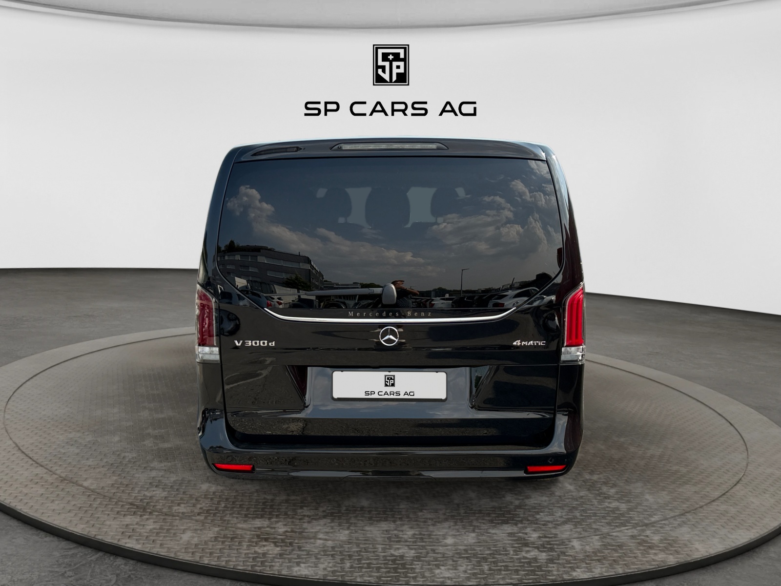 MERCEDES-BENZ V 300 d extralang Avantgarde 4Matic 9G-Tronic-image-3