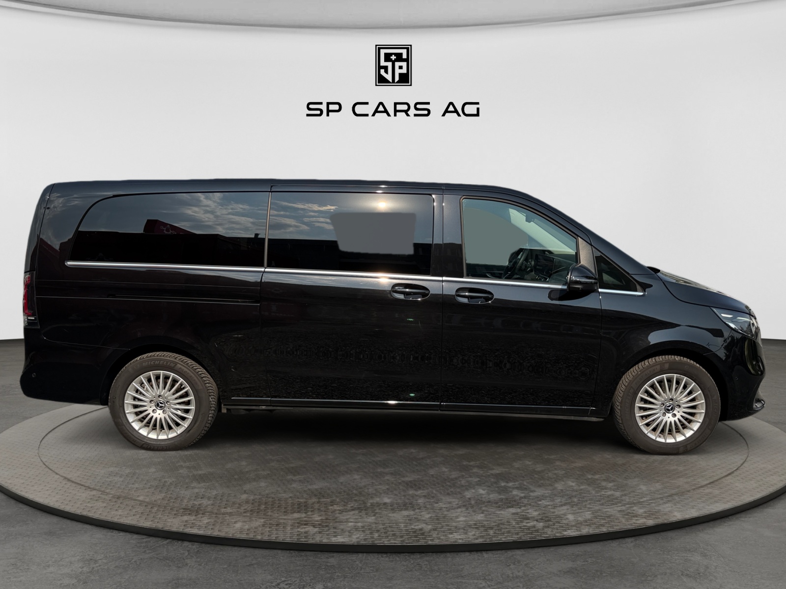 MERCEDES-BENZ V 300 d extralang Avantgarde 4Matic 9G-Tronic-image-5
