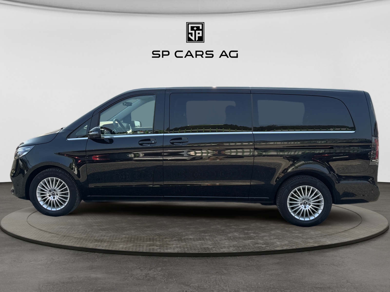 MERCEDES-BENZ V 300 d extralang Avantgarde 4Matic 9G-Tronic-image-1