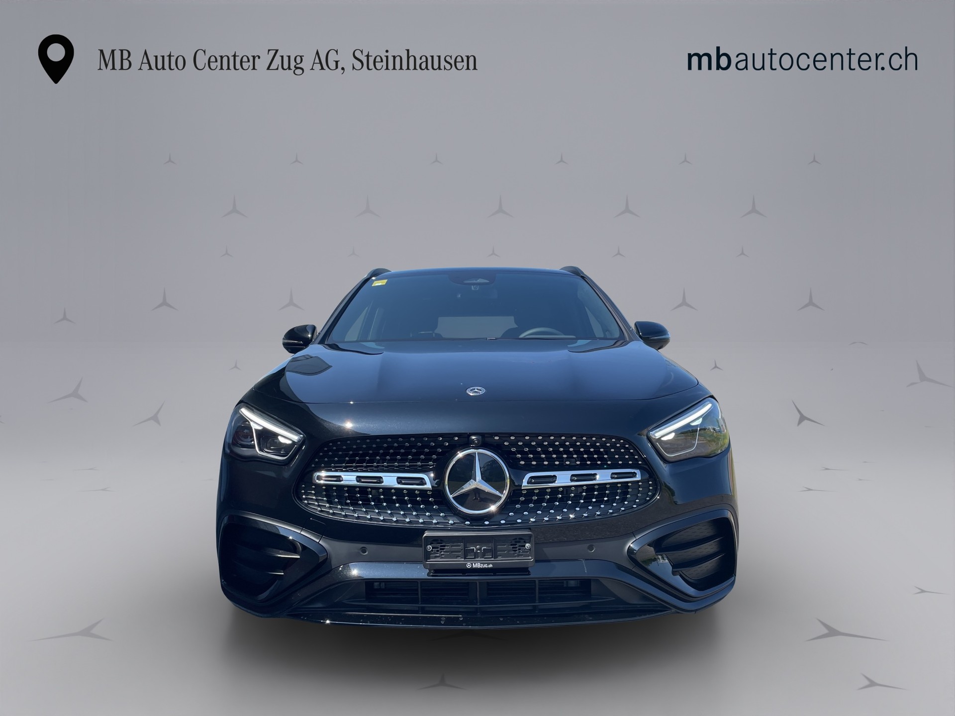 MERCEDES-BENZ GLA 250 Swiss Star AMG Line 4matic-image-7