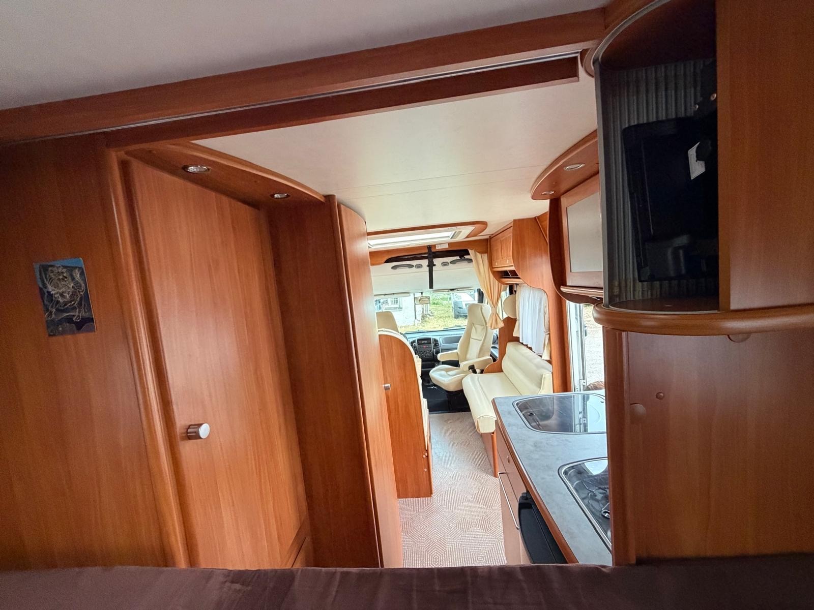 FIAT 2.8JTD 130PS DETHLEFFS ELEGANCE ***HUB-& QUERBETT***-image-15