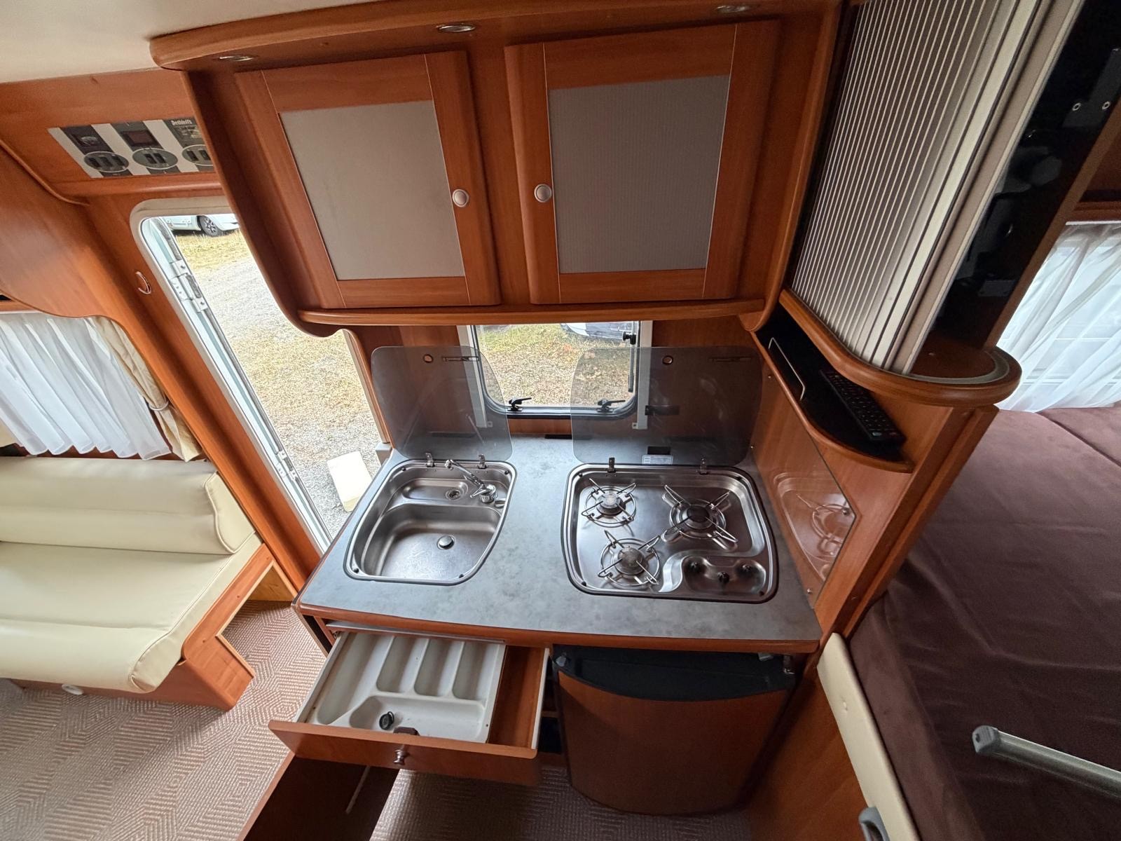 FIAT 2.8JTD 130PS DETHLEFFS ELEGANCE ***HUB-& QUERBETT***-image-11