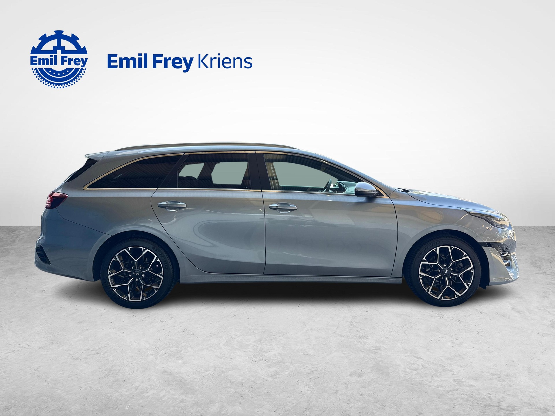 KIA Ceed SW 1.5 T-GDi GT-Line-image-5