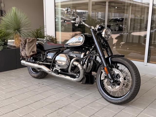 BMW R 18 100 Years-showroom-element-1