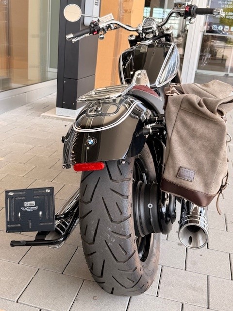 BMW R 18 100 Years-showroom-element-3