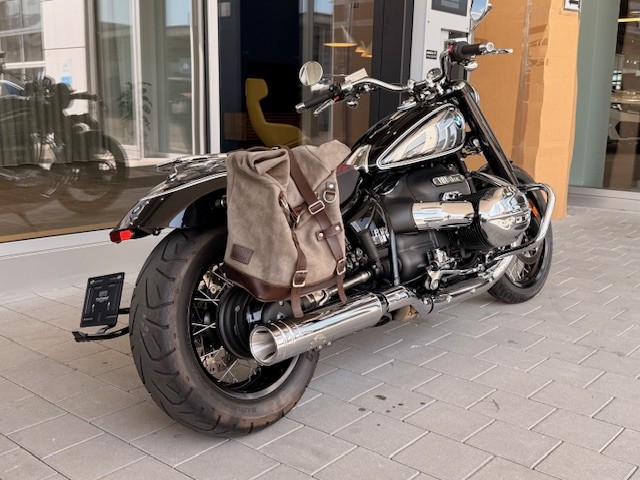 BMW R 18 100 Years-showroom-element-2