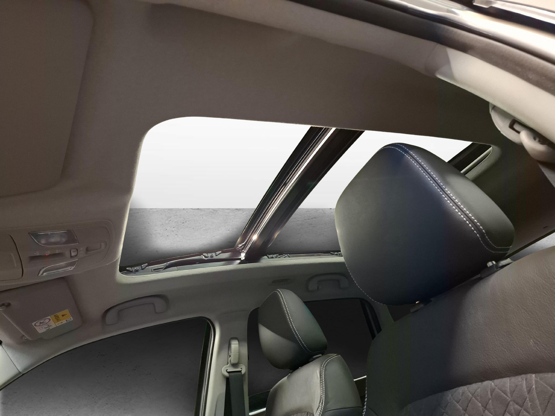 SUZUKI Vitara 1.5 Compact Top Hybrid 4x4-image-14