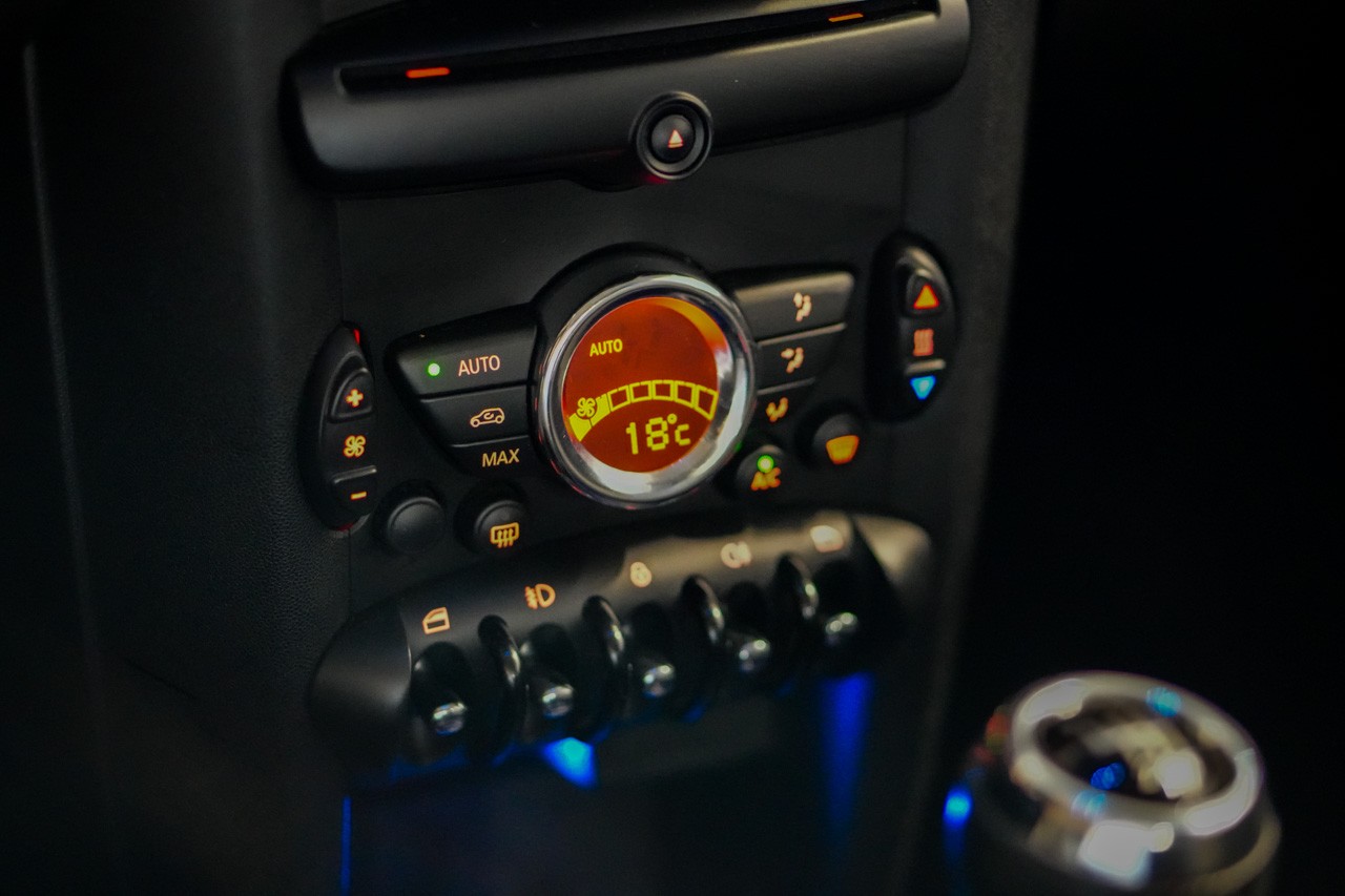 MINI One-image-17