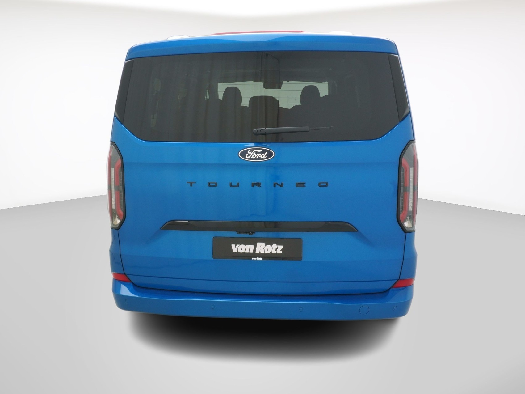 FORD Tourneo Custom 320 L1 2.0 TDCI Titanium X-image-2