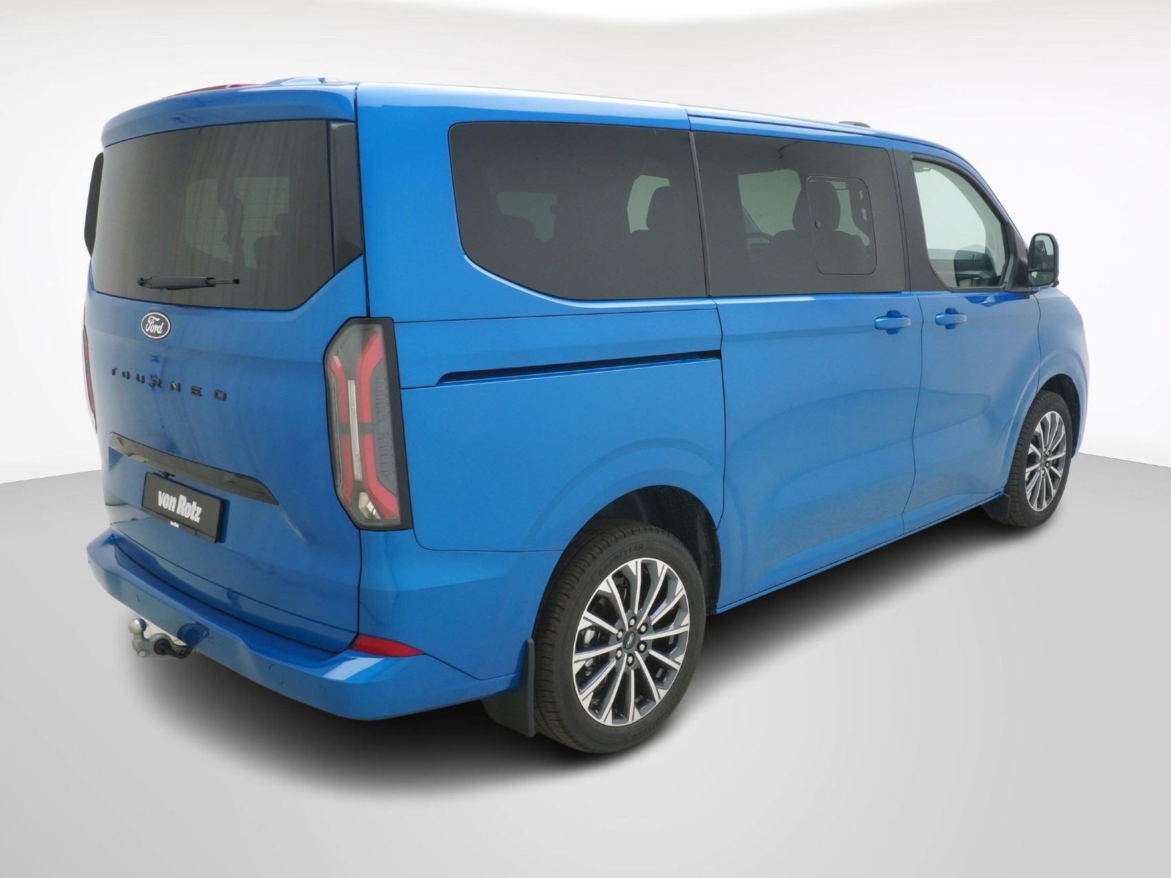 FORD Tourneo Custom 320 L1 2.0 TDCI Titanium X-image-4