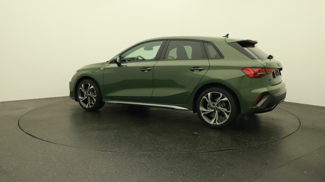 AUDI A3 Sportback TFSI 110 kW S line S tronic-image-2