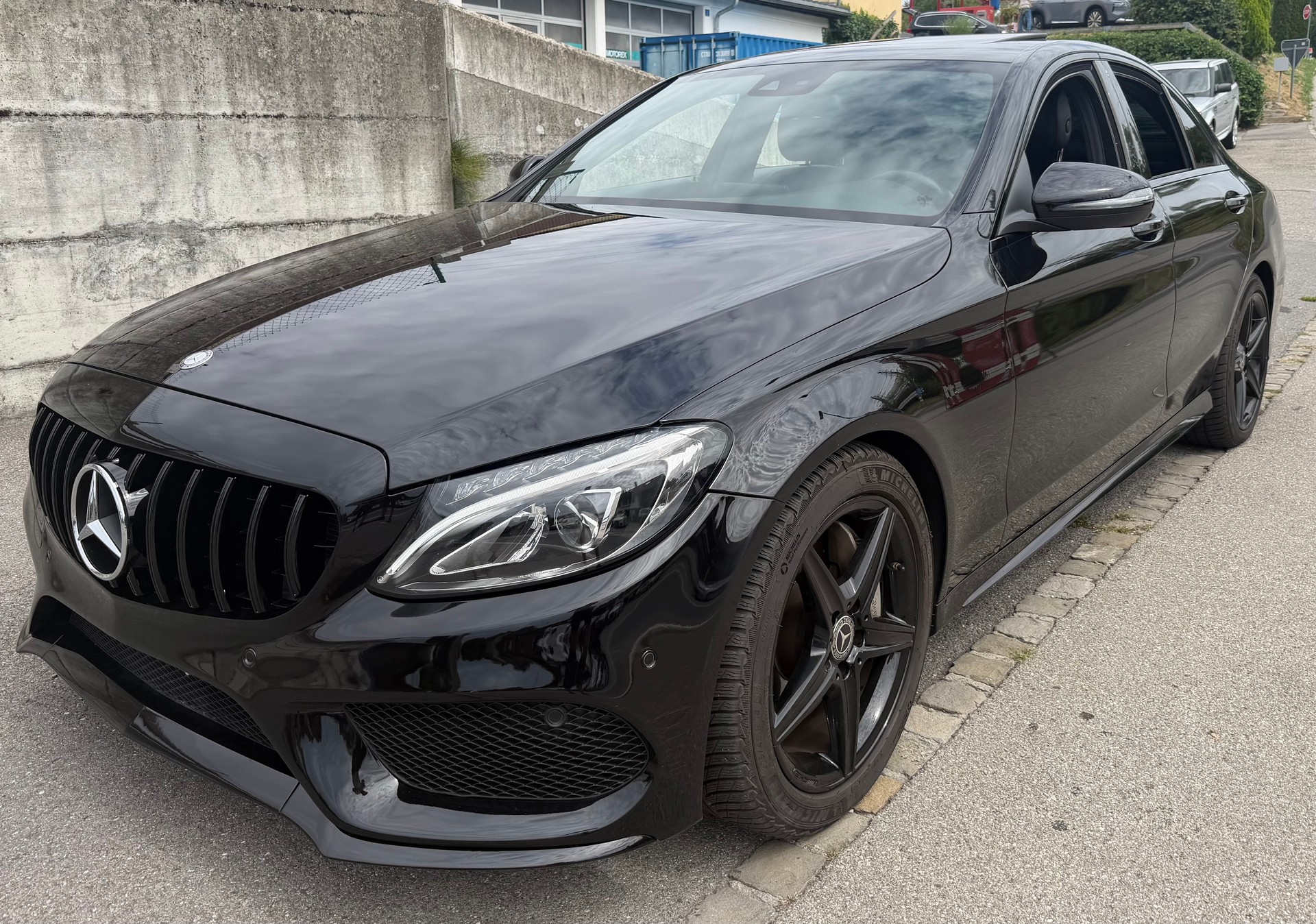 MERCEDES-BENZ C 250 AMG Line 7G-Tronic-image-1