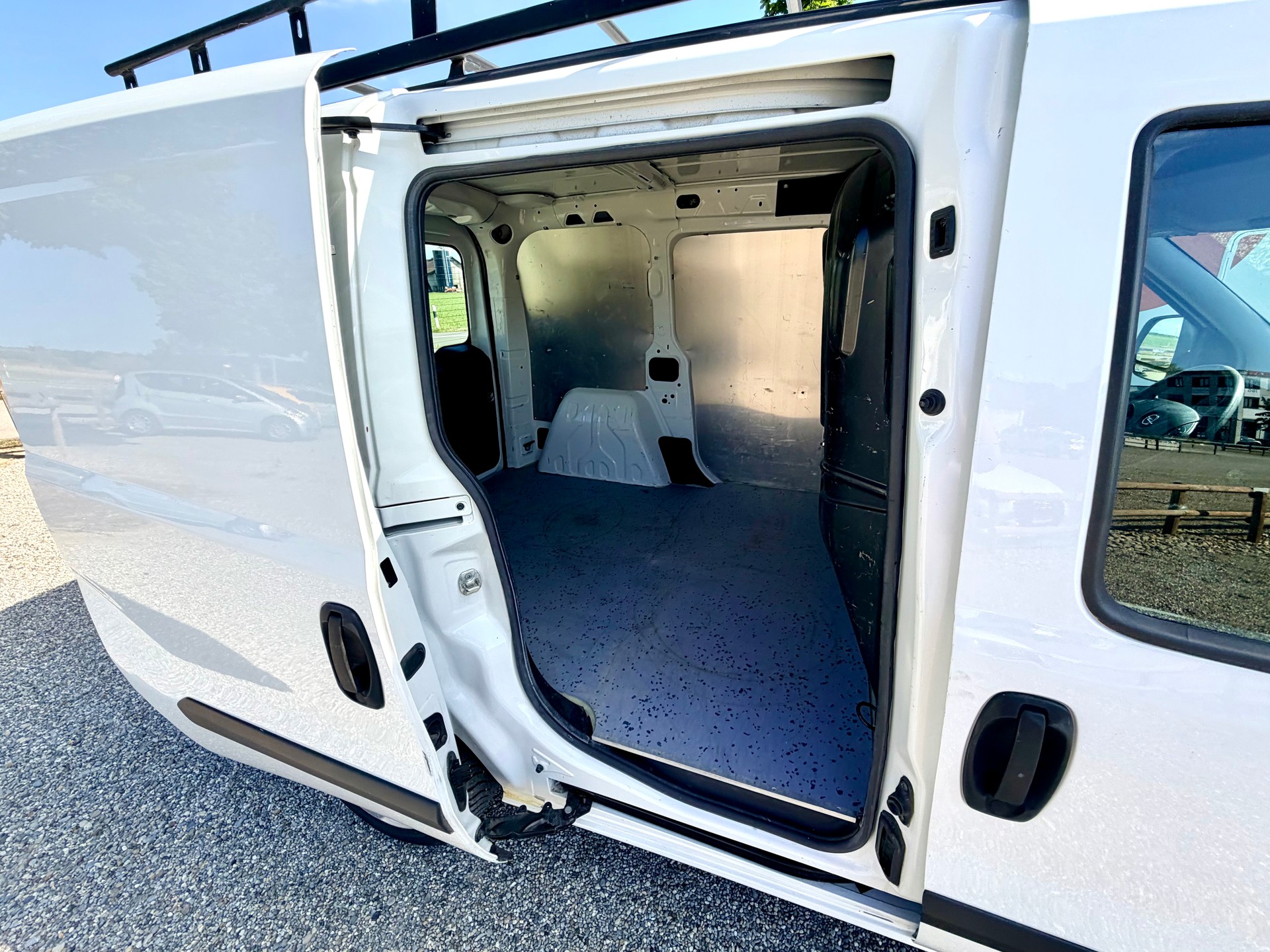 OPEL Combo 1.3 CDTI 2.4 L1H1-image-10