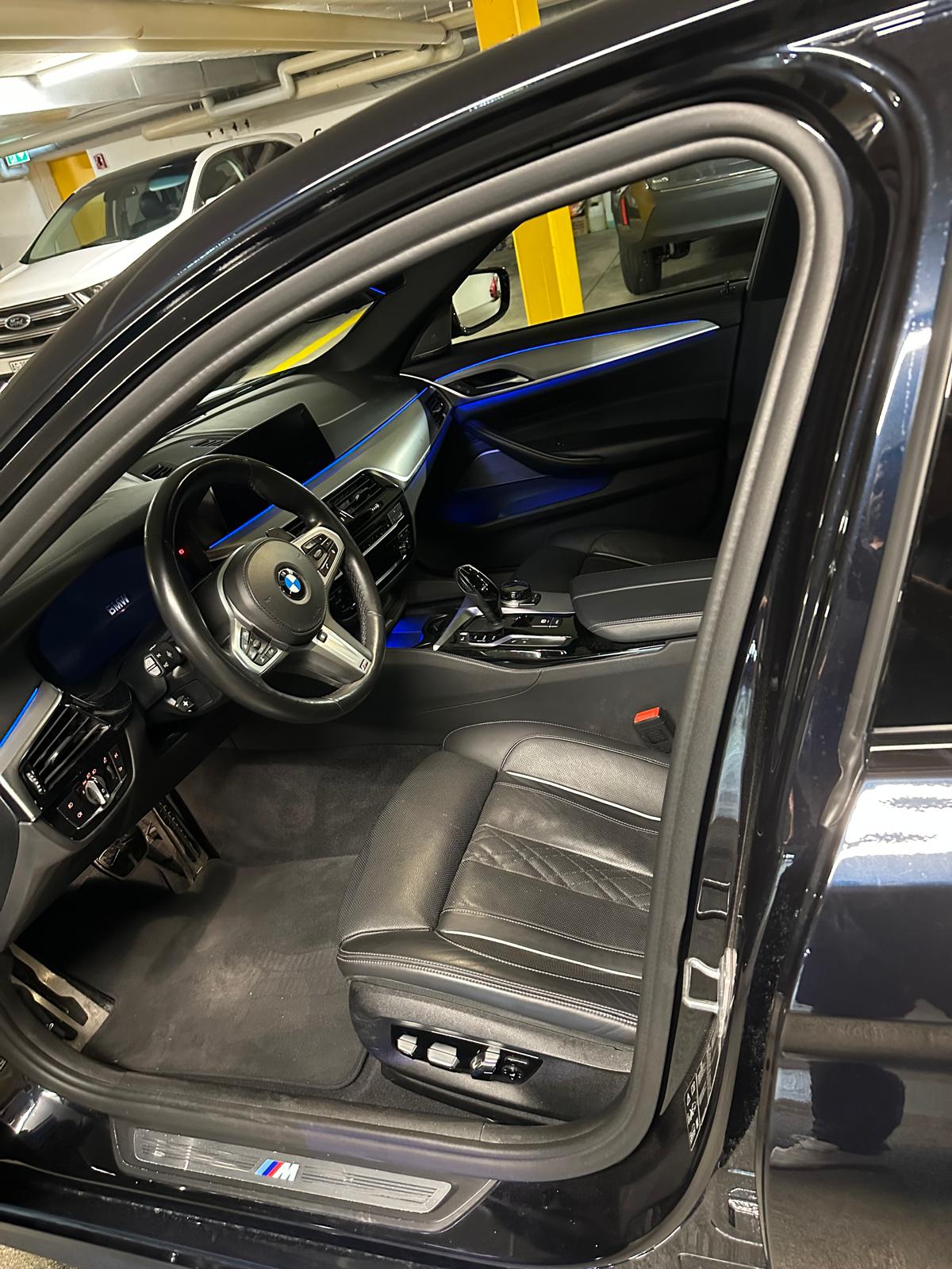 BMW 540i xDrive-image-3