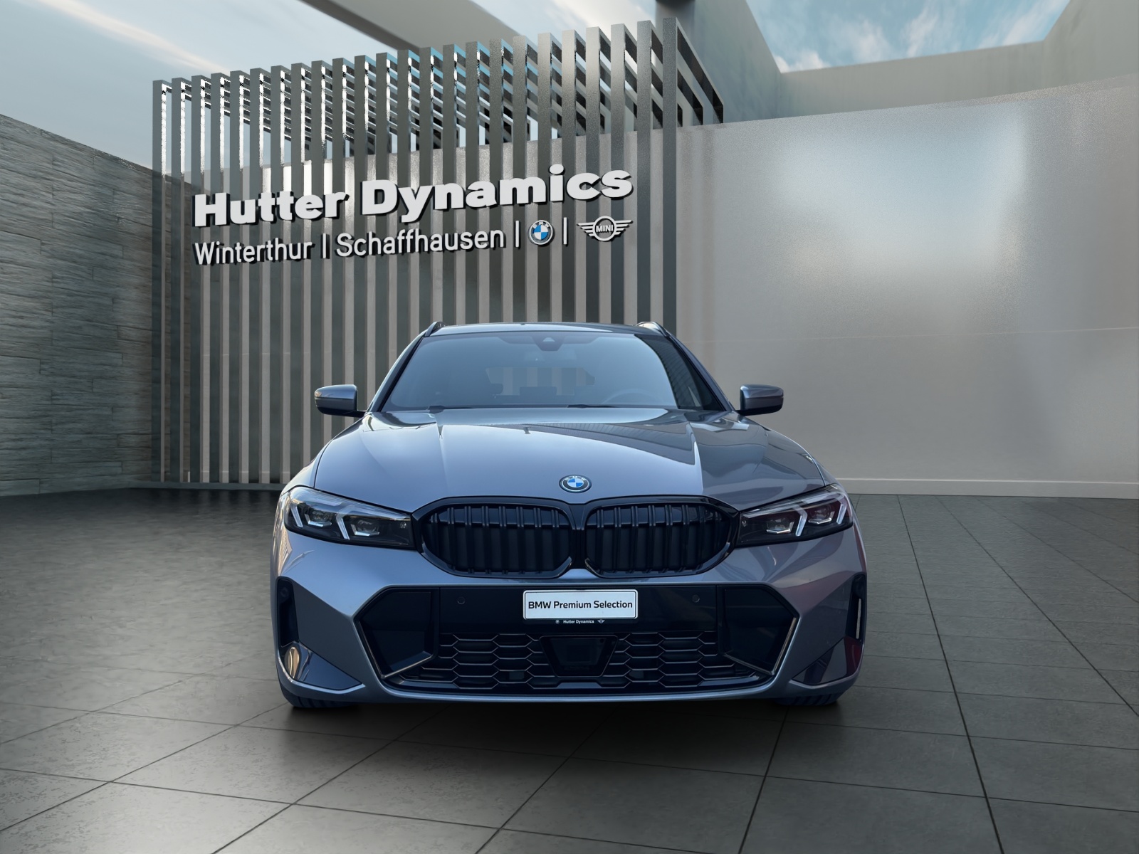 BMW 330e xDrive Touring M AERODYNAMIKPAKET-showroom-element-2