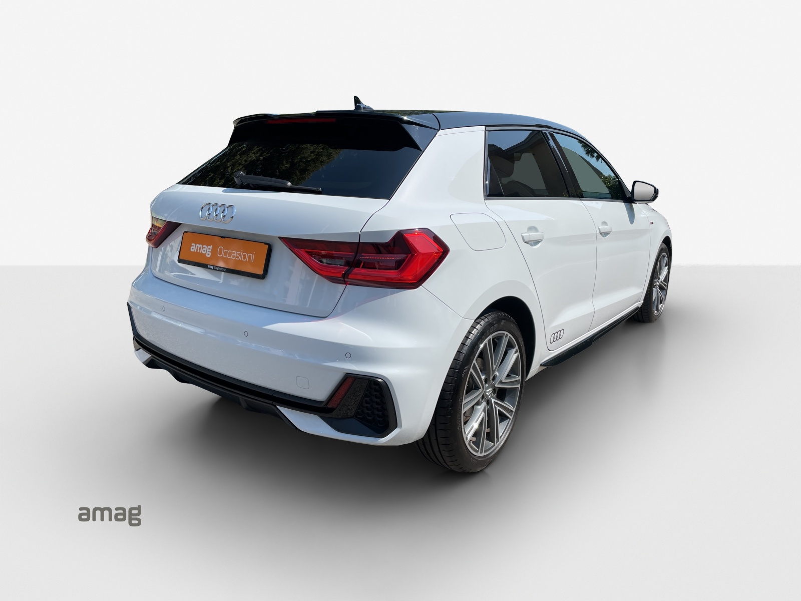 AUDI A1 Sportback 35 TFSI S Line S-tronic-image-4