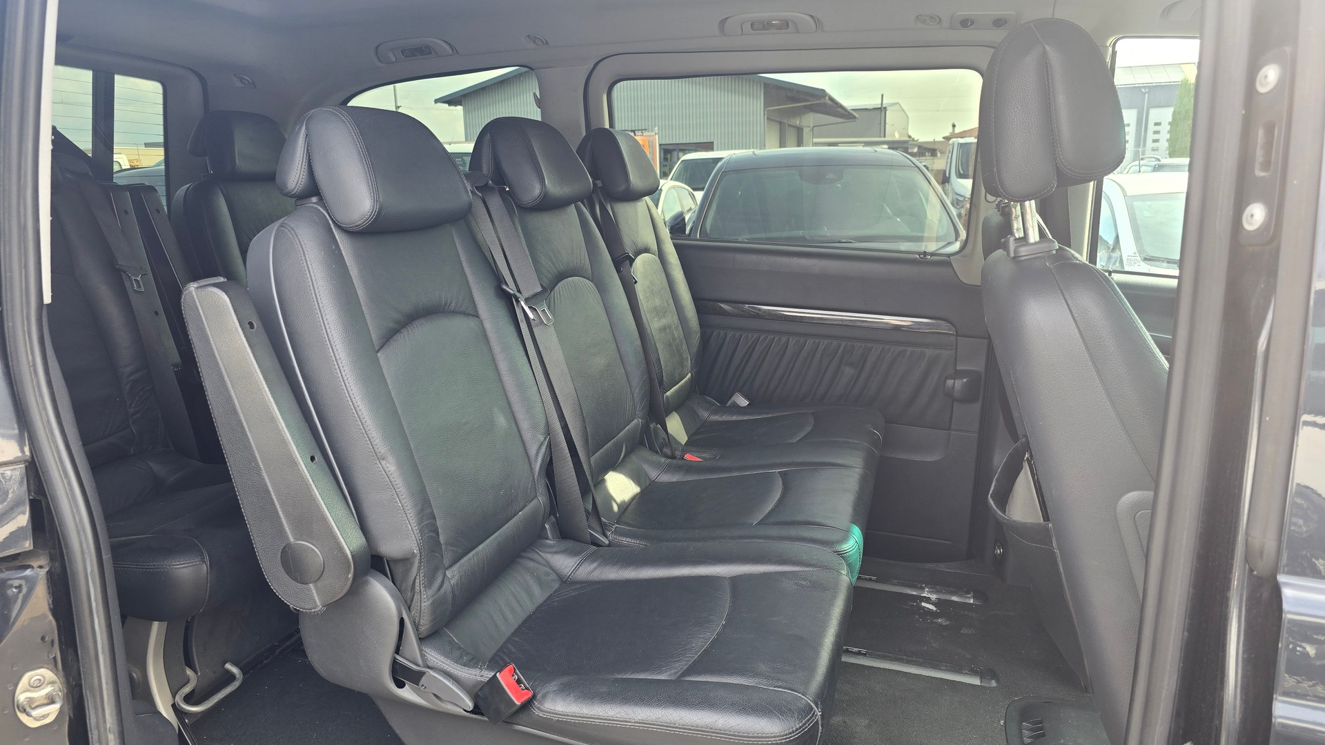 MERCEDES-BENZ Viano 2.2CDI Ambiente 4-Matic-image-6