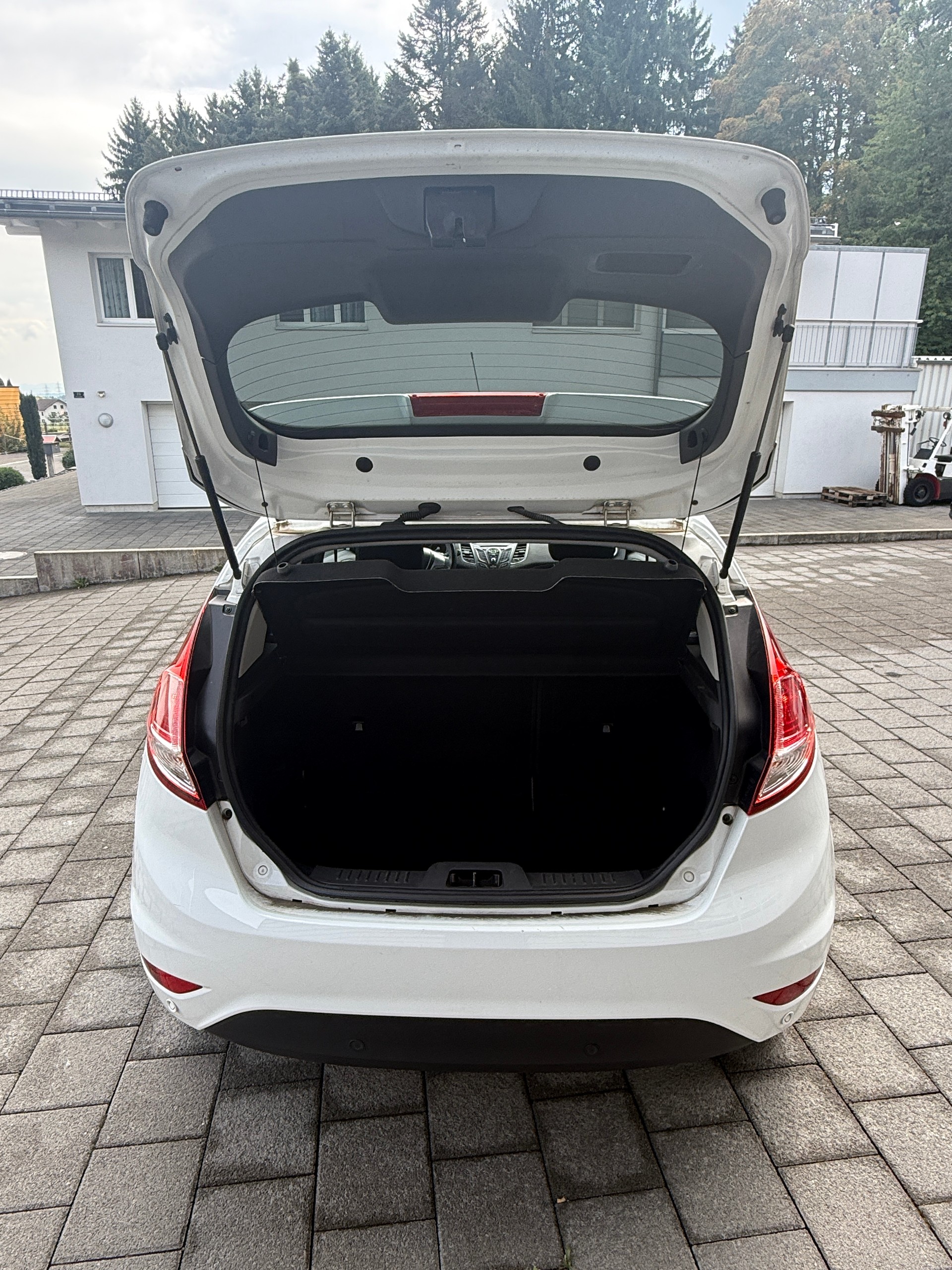 FORD Fiesta 1.0 SCTi Trend-image-6
