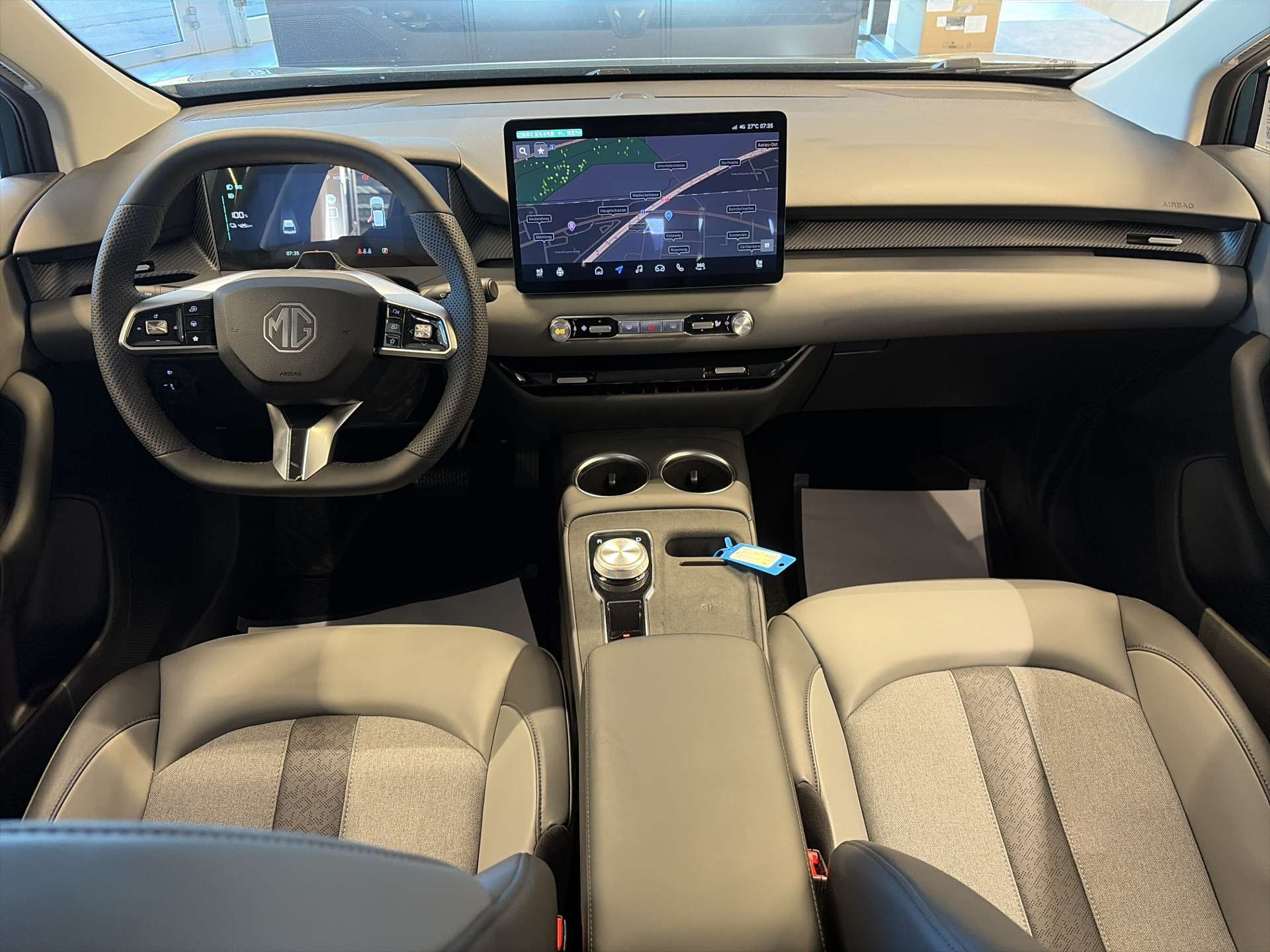 MG 4 EV 64kWh Premium Facelift Automat-image-14