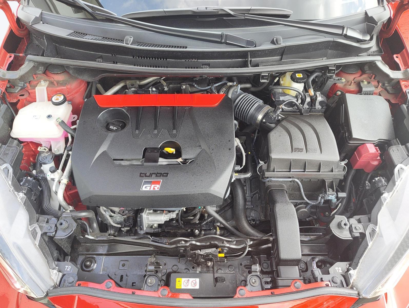 TOYOTA GR Yaris 1.6 Turbo Sport 4x4-image-12