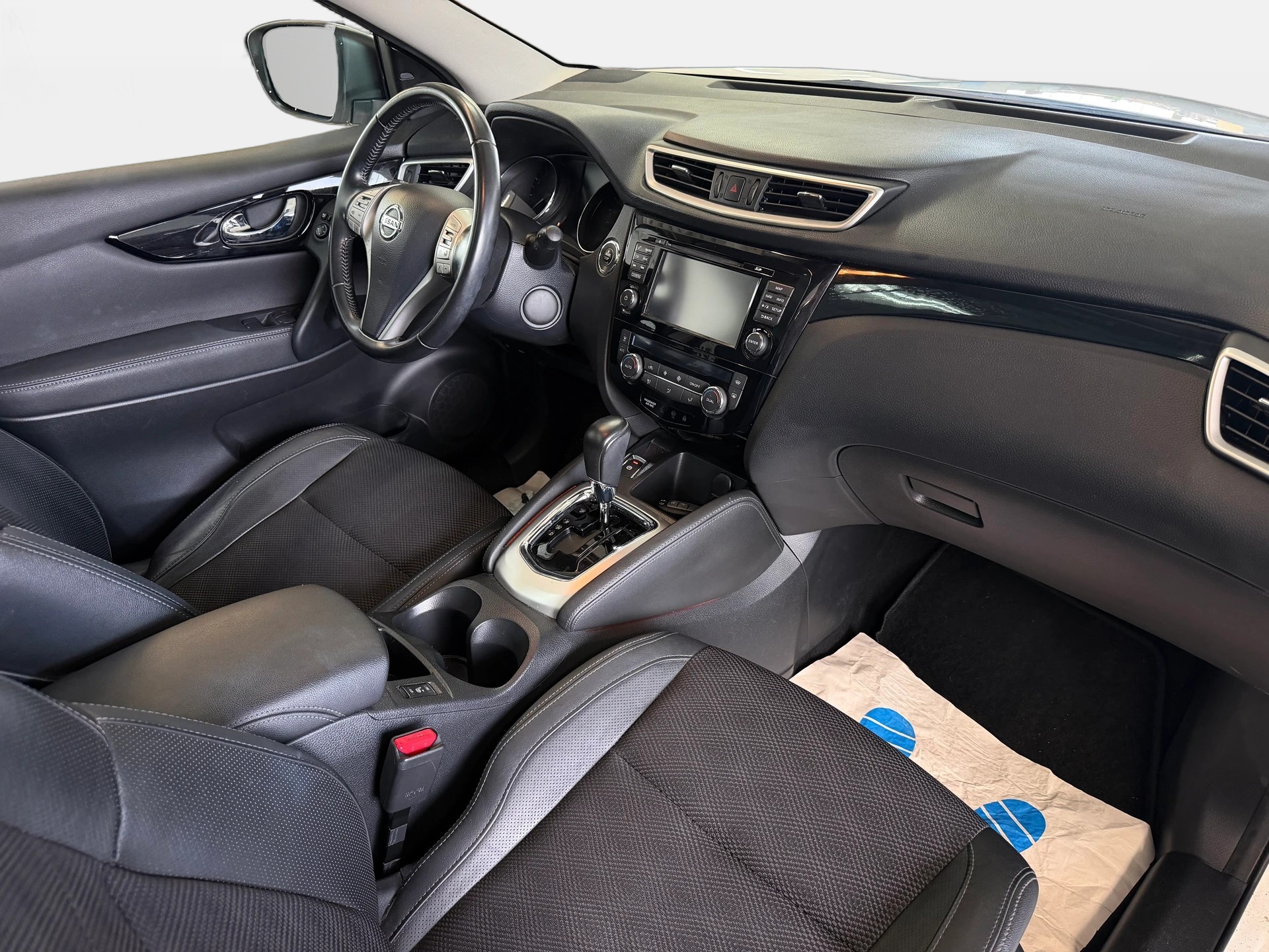 NISSAN Qashqai 1.2 DIG-T tekna Xtronic CVT | CH-Auto | 1-Hand | Frisch MFK | Ab Service-image-8