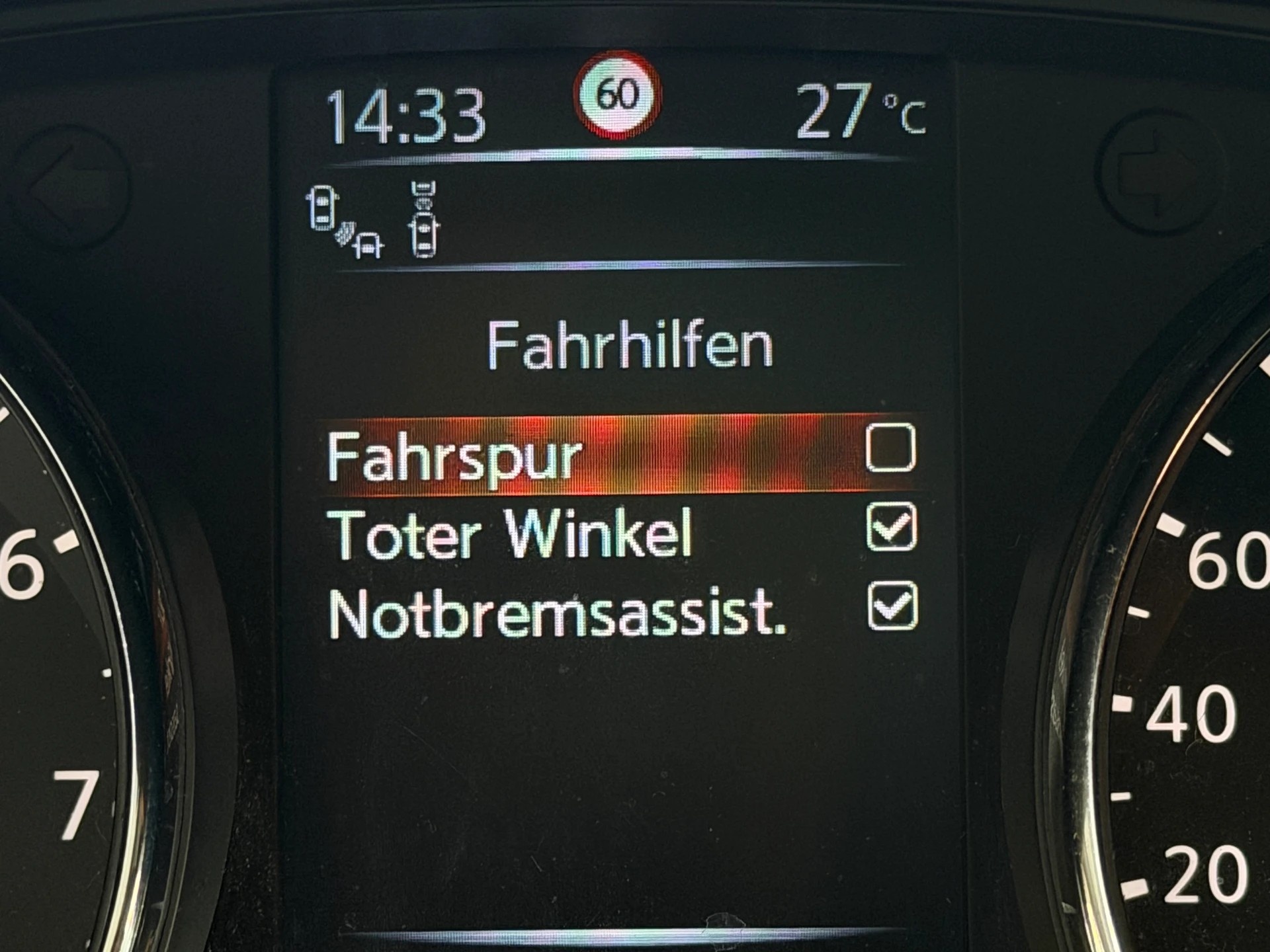 NISSAN Qashqai 1.2 DIG-T tekna Xtronic CVT | CH-Auto | 1-Hand | Frisch MFK | Ab Service-image-21