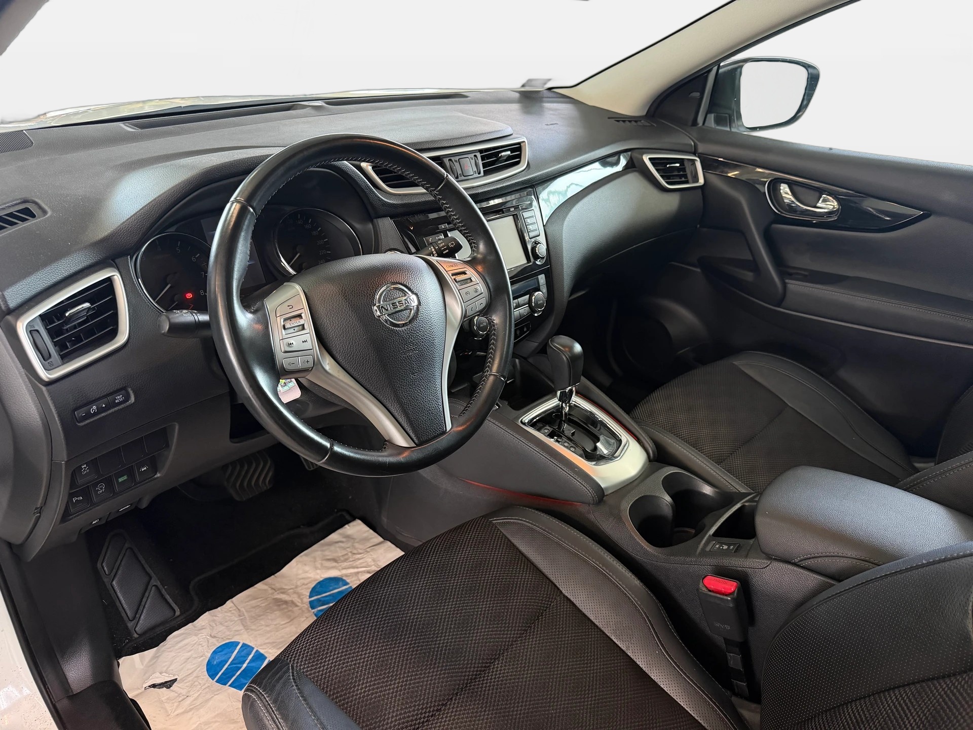 NISSAN Qashqai 1.2 DIG-T tekna Xtronic CVT | CH-Auto | 1-Hand | Frisch MFK | Ab Service-image-7