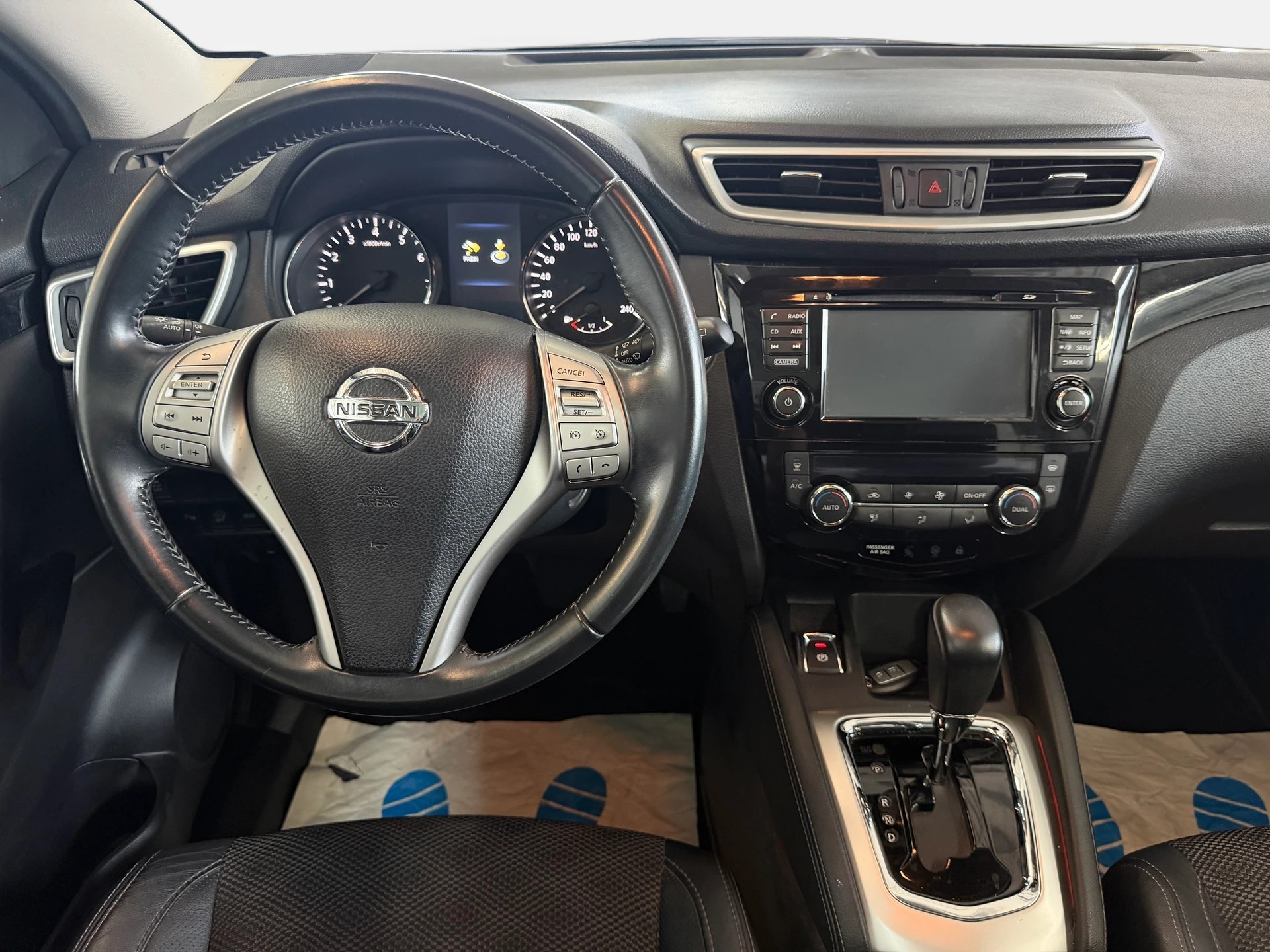 NISSAN Qashqai 1.2 DIG-T tekna Xtronic CVT | CH-Auto | 1-Hand | Frisch MFK | Ab Service-image-13