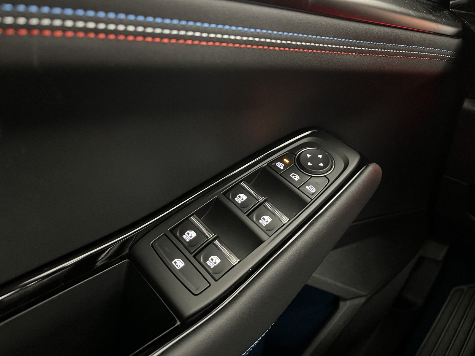 RENAULT Rafale 1.2 E-Tech Plug-in Atelier Alpine-image-12