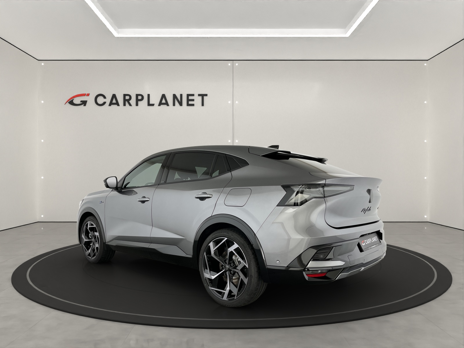 RENAULT Rafale 1.2 E-Tech Plug-in Atelier Alpine-image-2