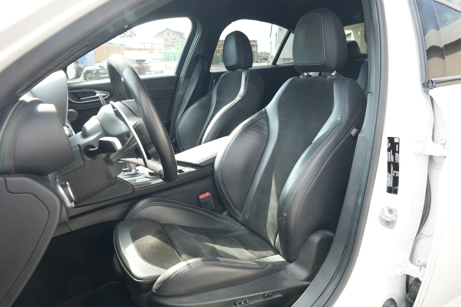 ALFA ROMEO Giulia 2.9 V6 Quadrifoglio Automatic-image-4
